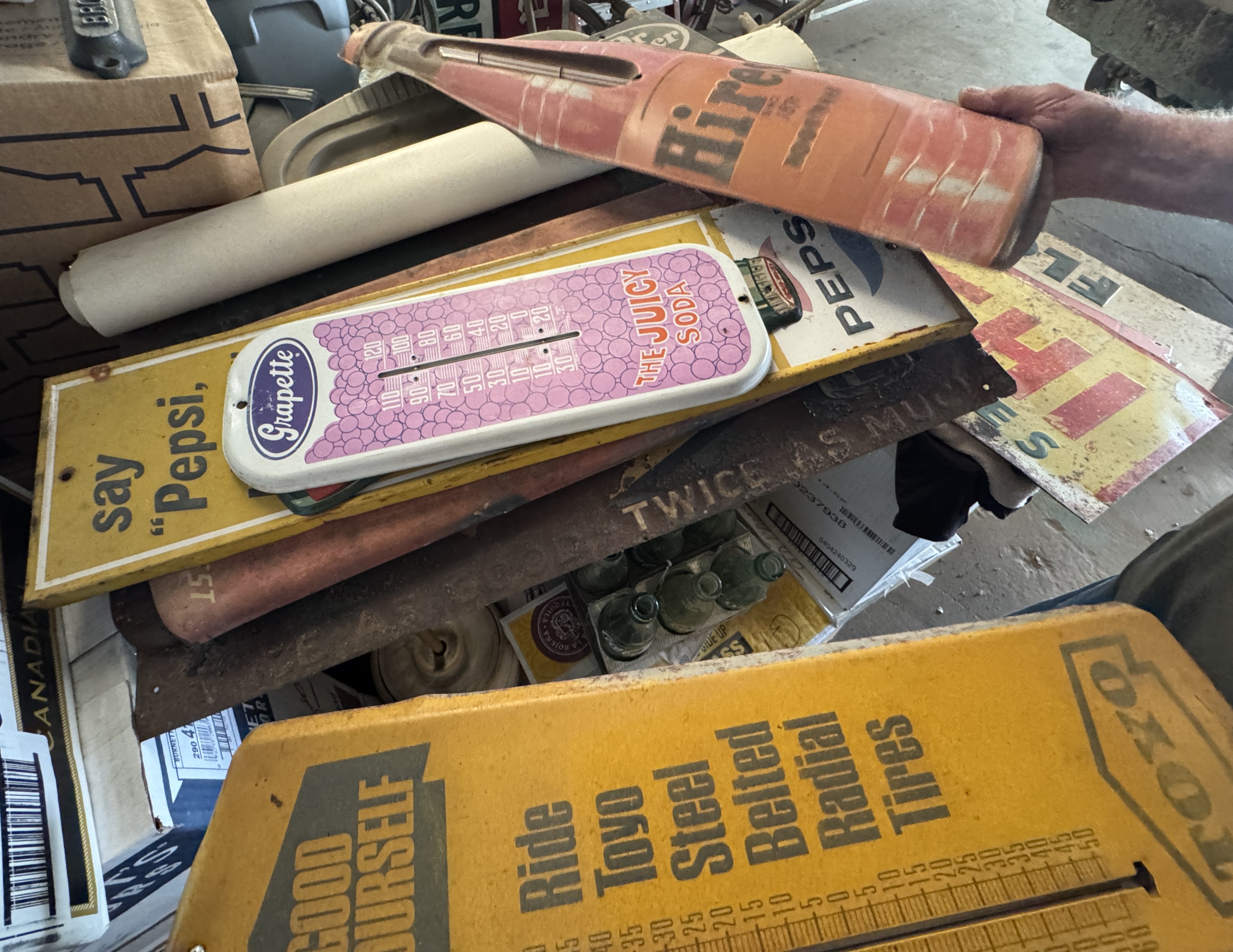 Collector's Auction Image