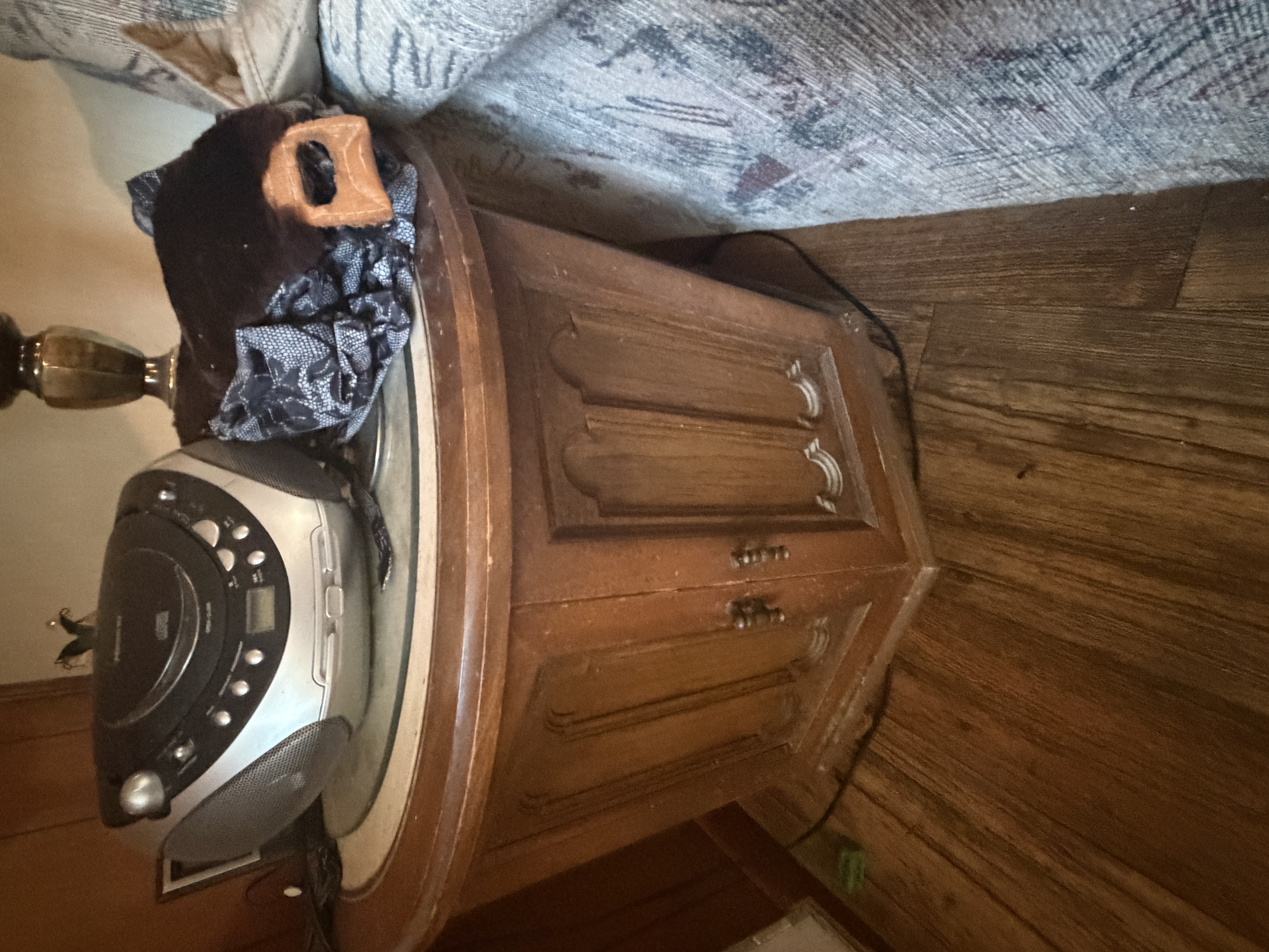 Estate Auction Image