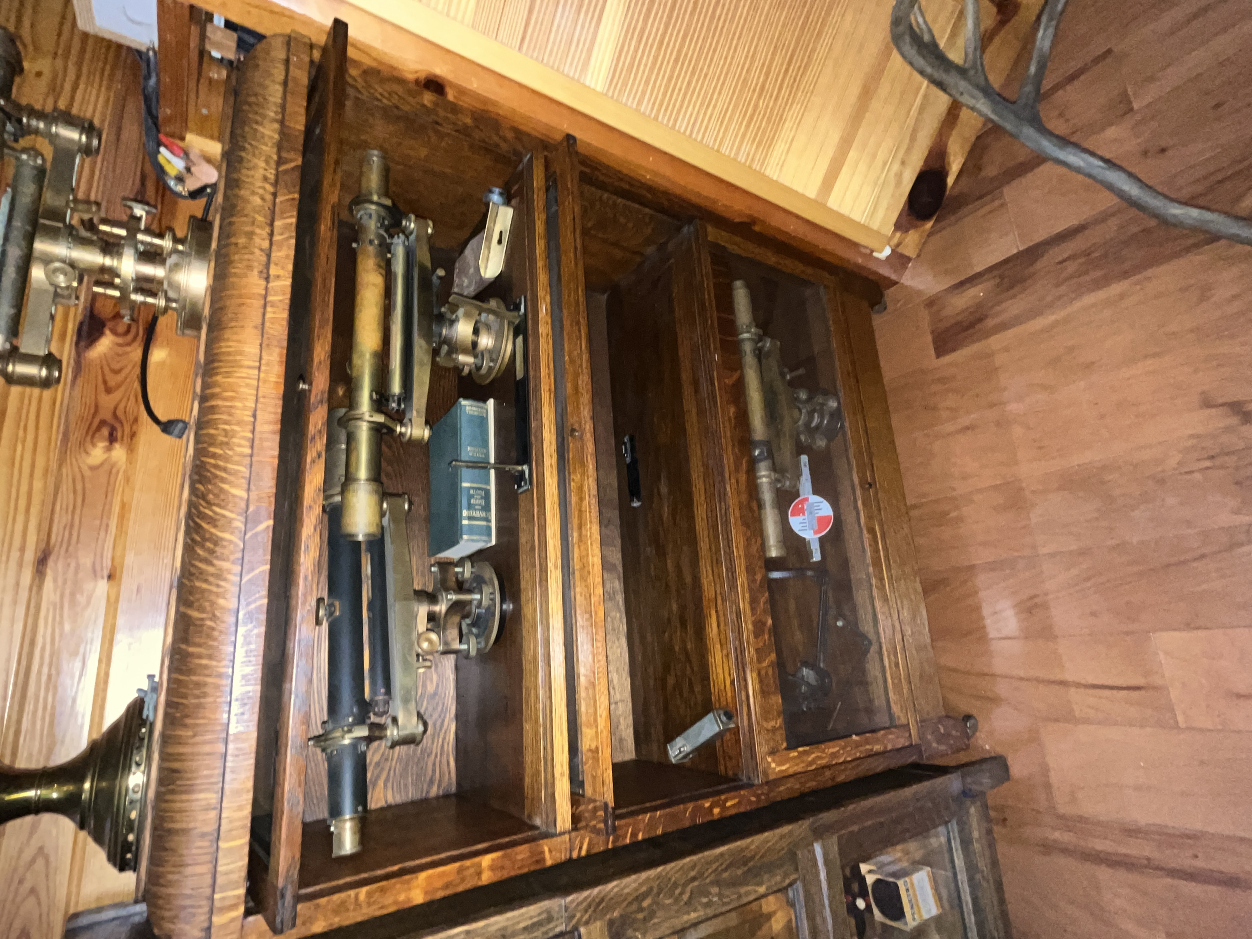 Varvil Estate Auction Image