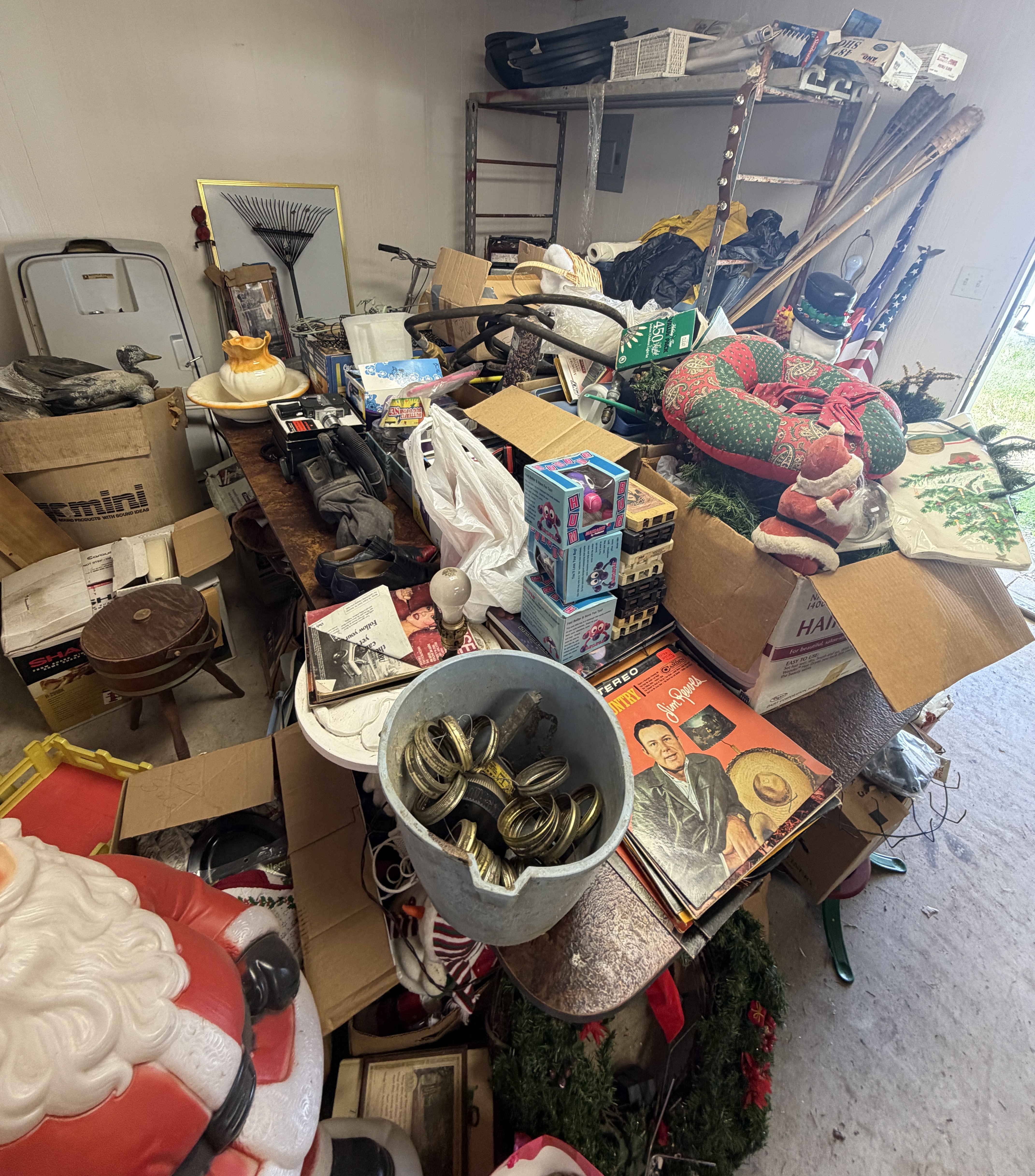 Estate Auction Image