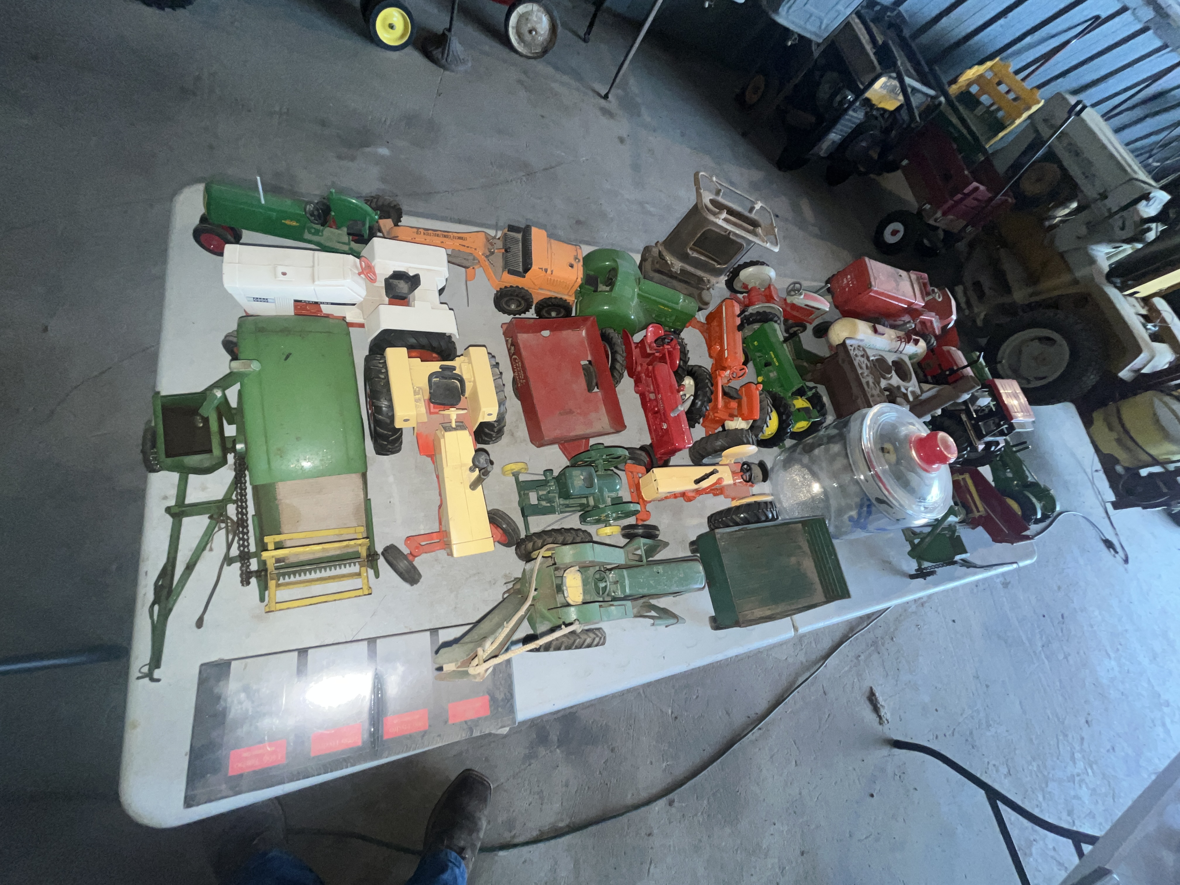 Collector's Dream Auction Image