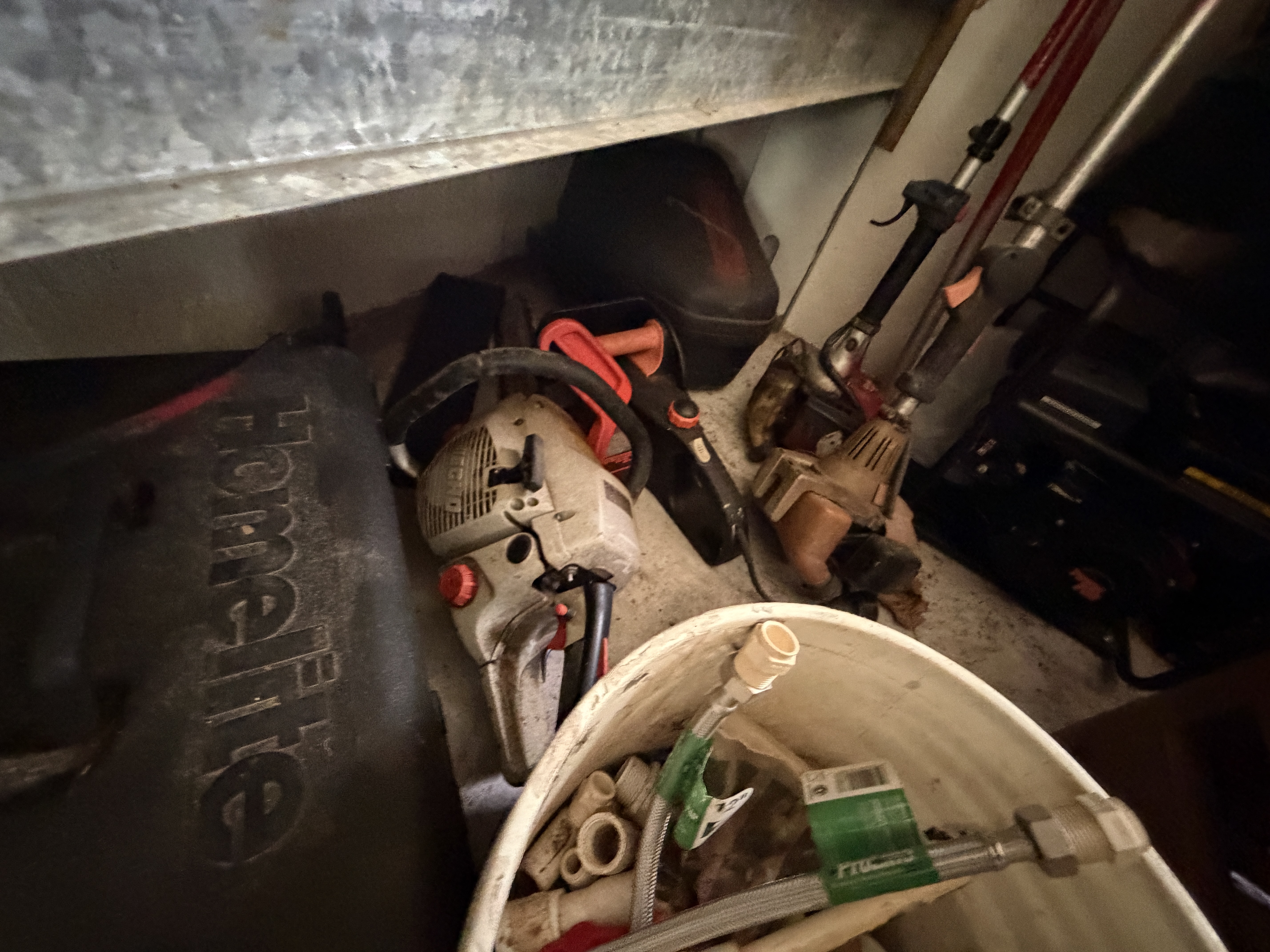 Estate Auction Image