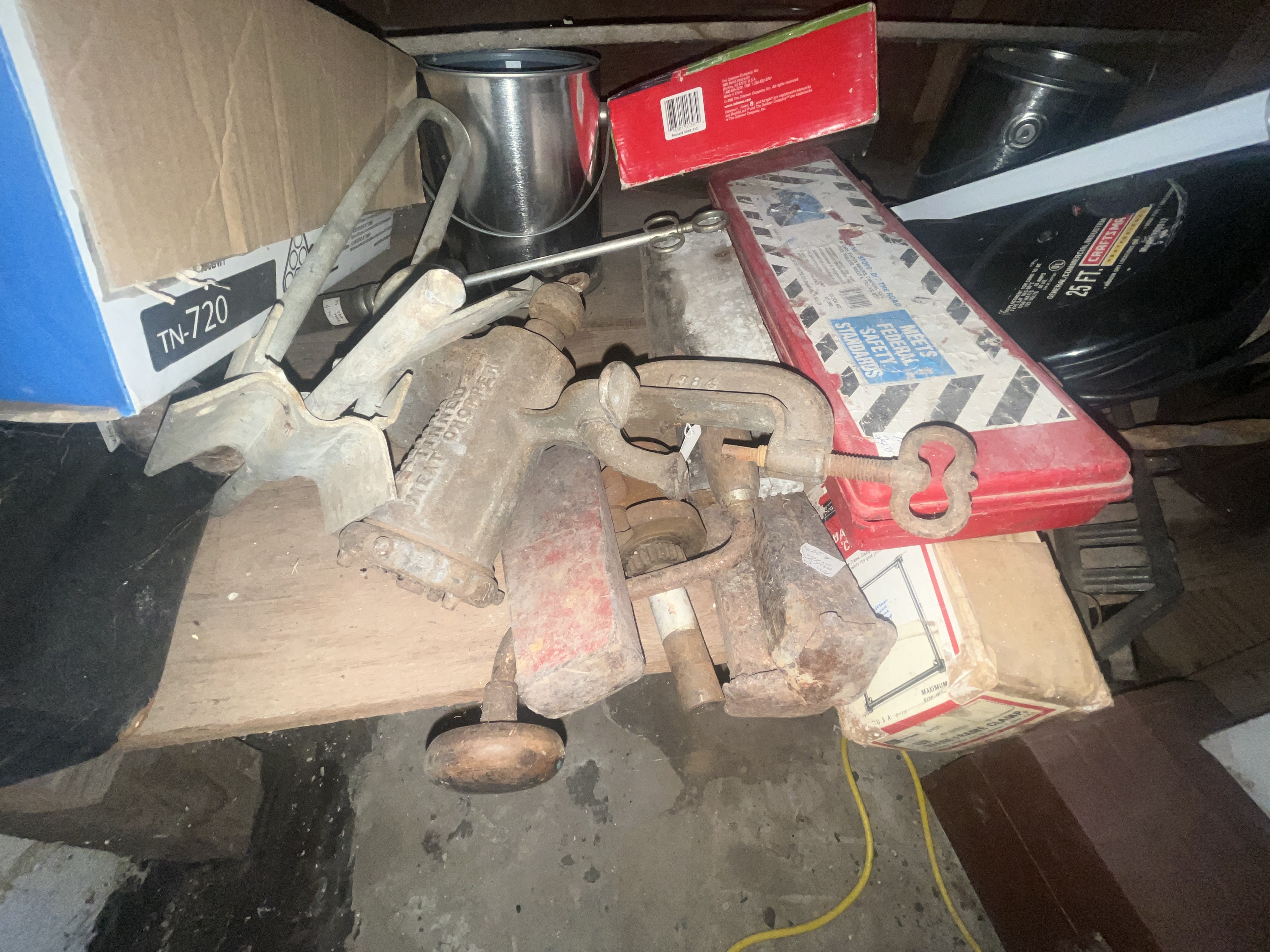 Real Estate & Retail Business Liquidation Image