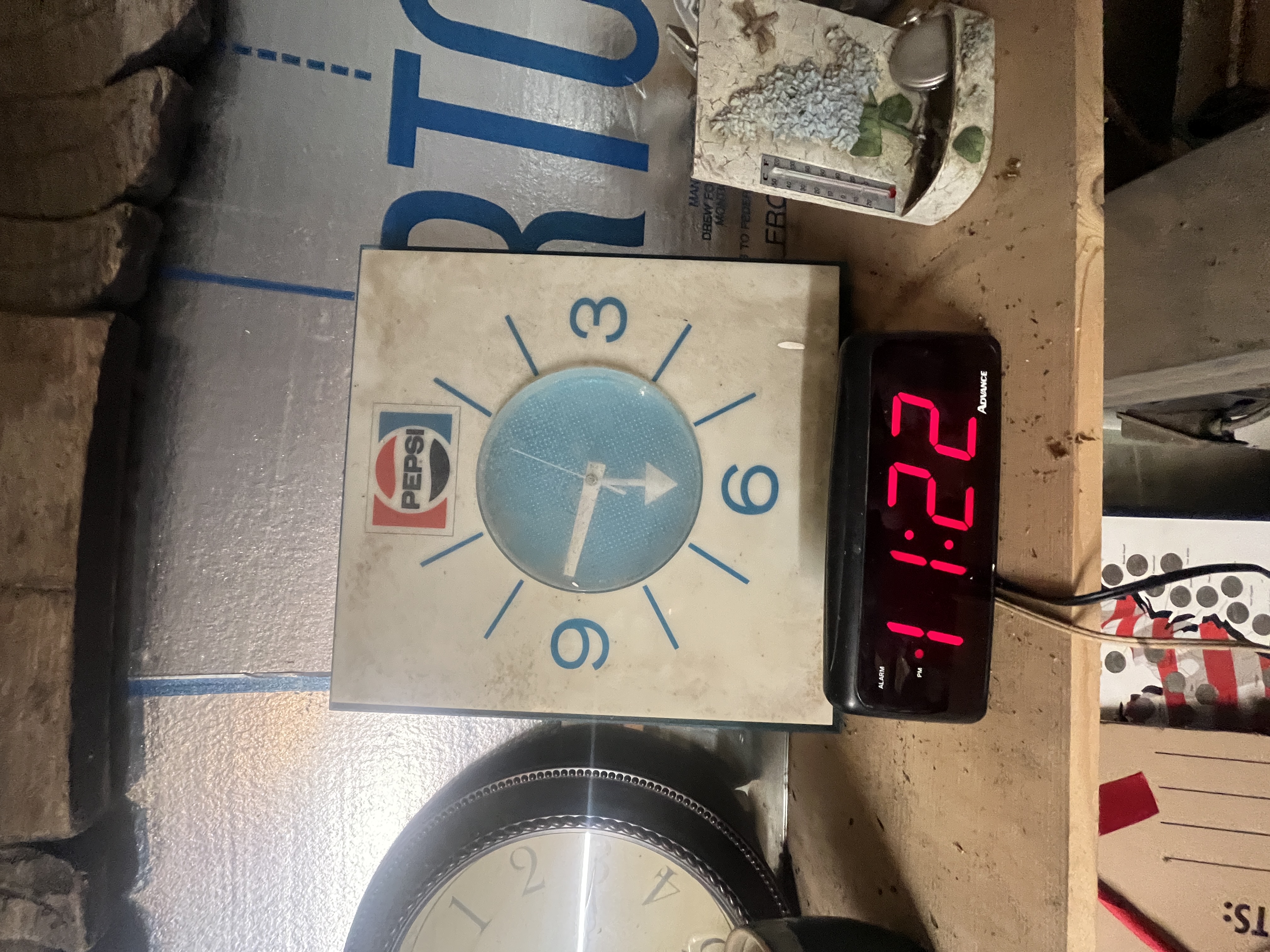 Moving Auction Image