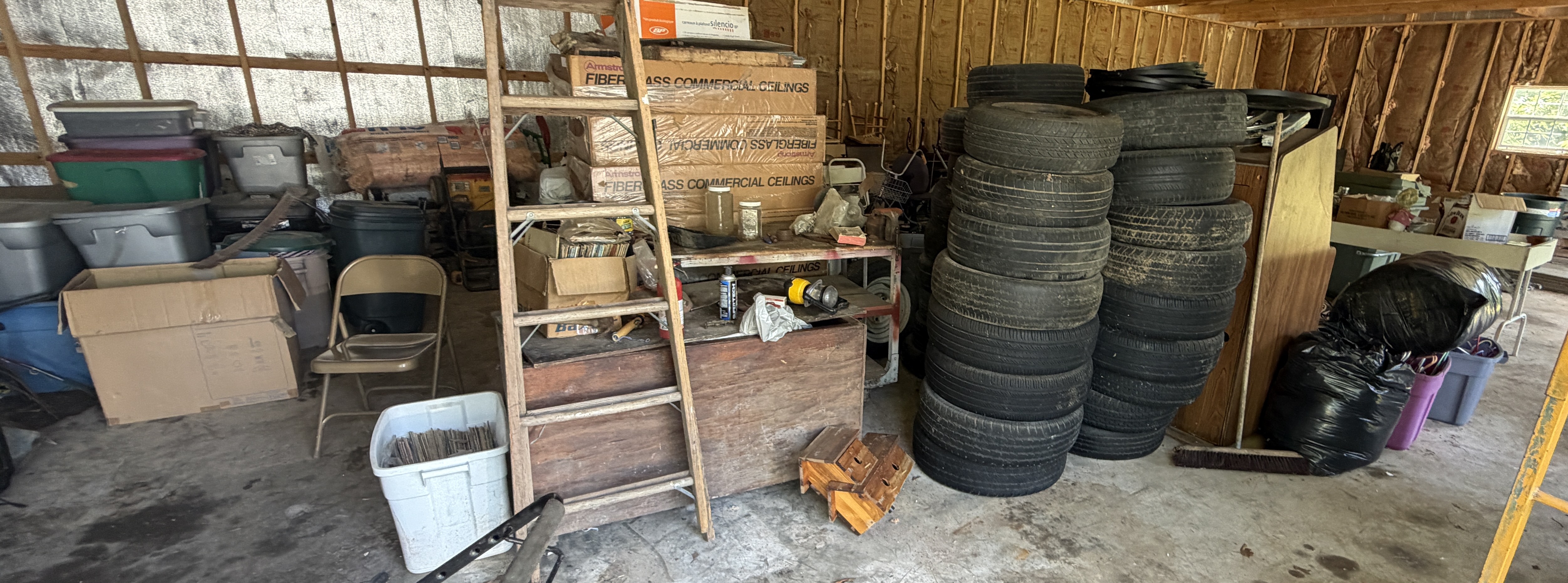 Estate Auction Image