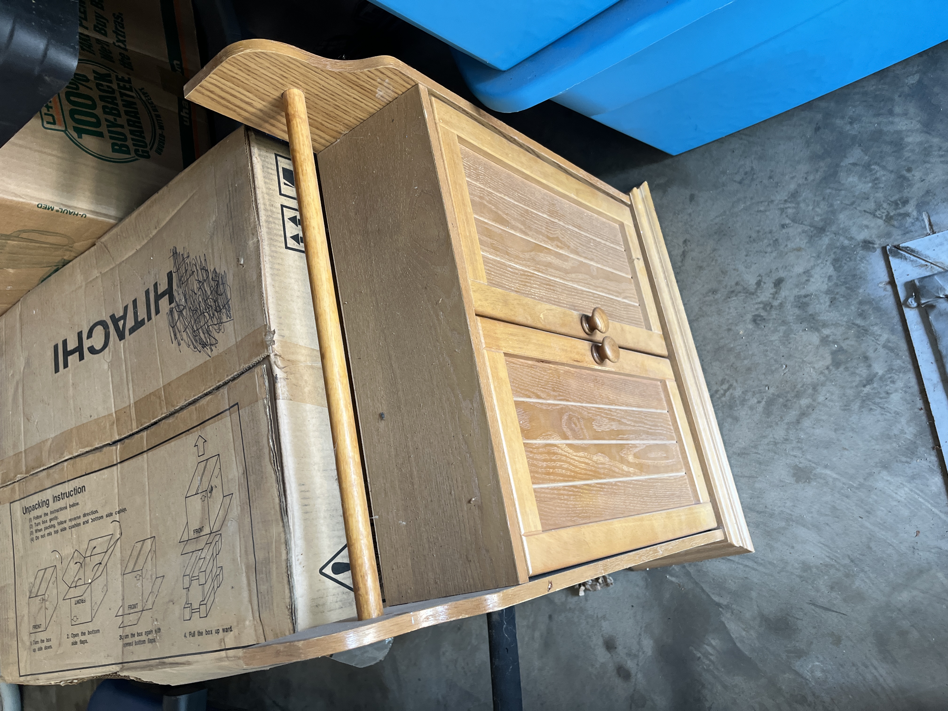 Moving Auction Image
