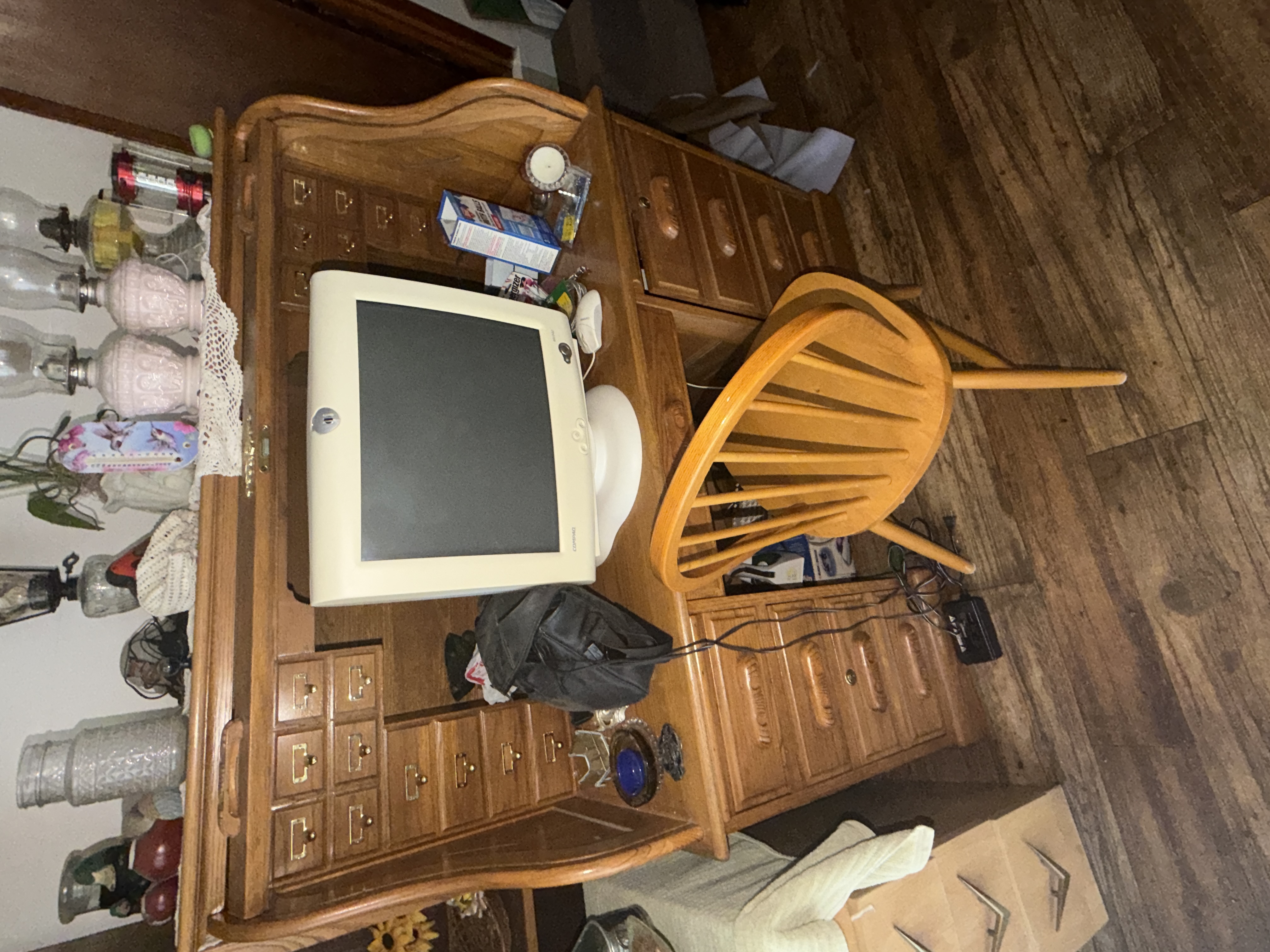 Estate Auction Image