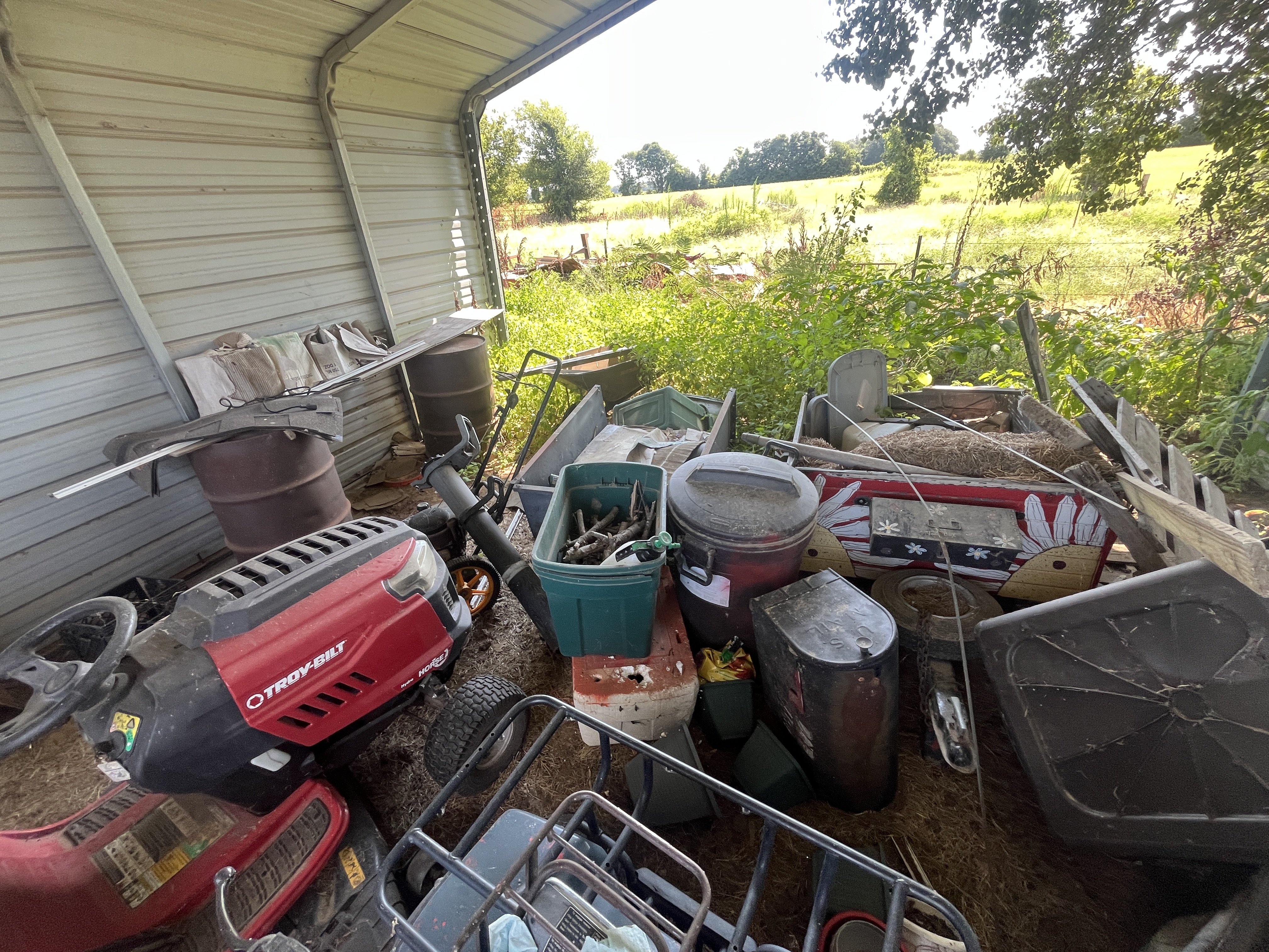 Ward Estate Auction Image