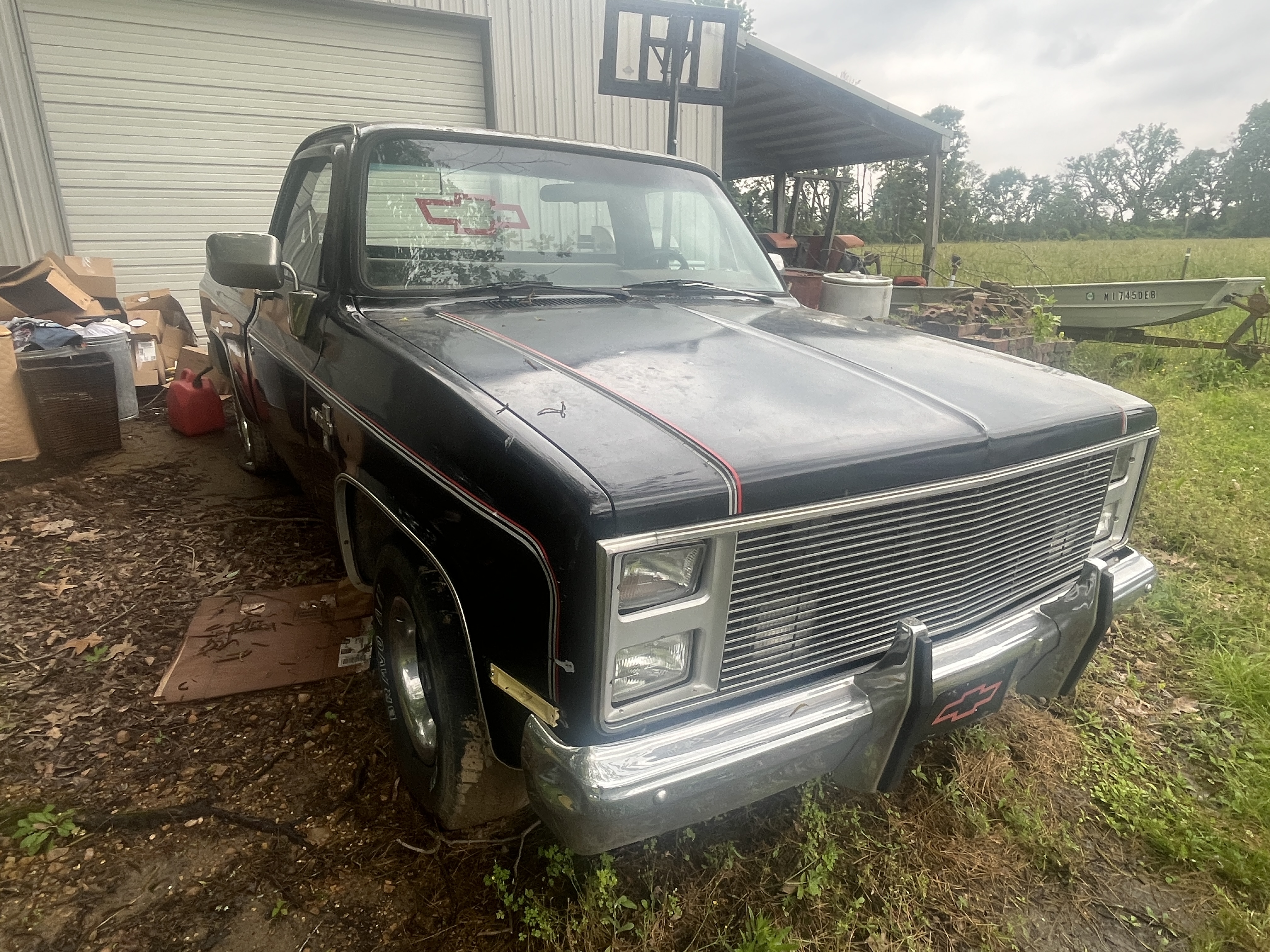 Real Estate & Personal Property Auction Image