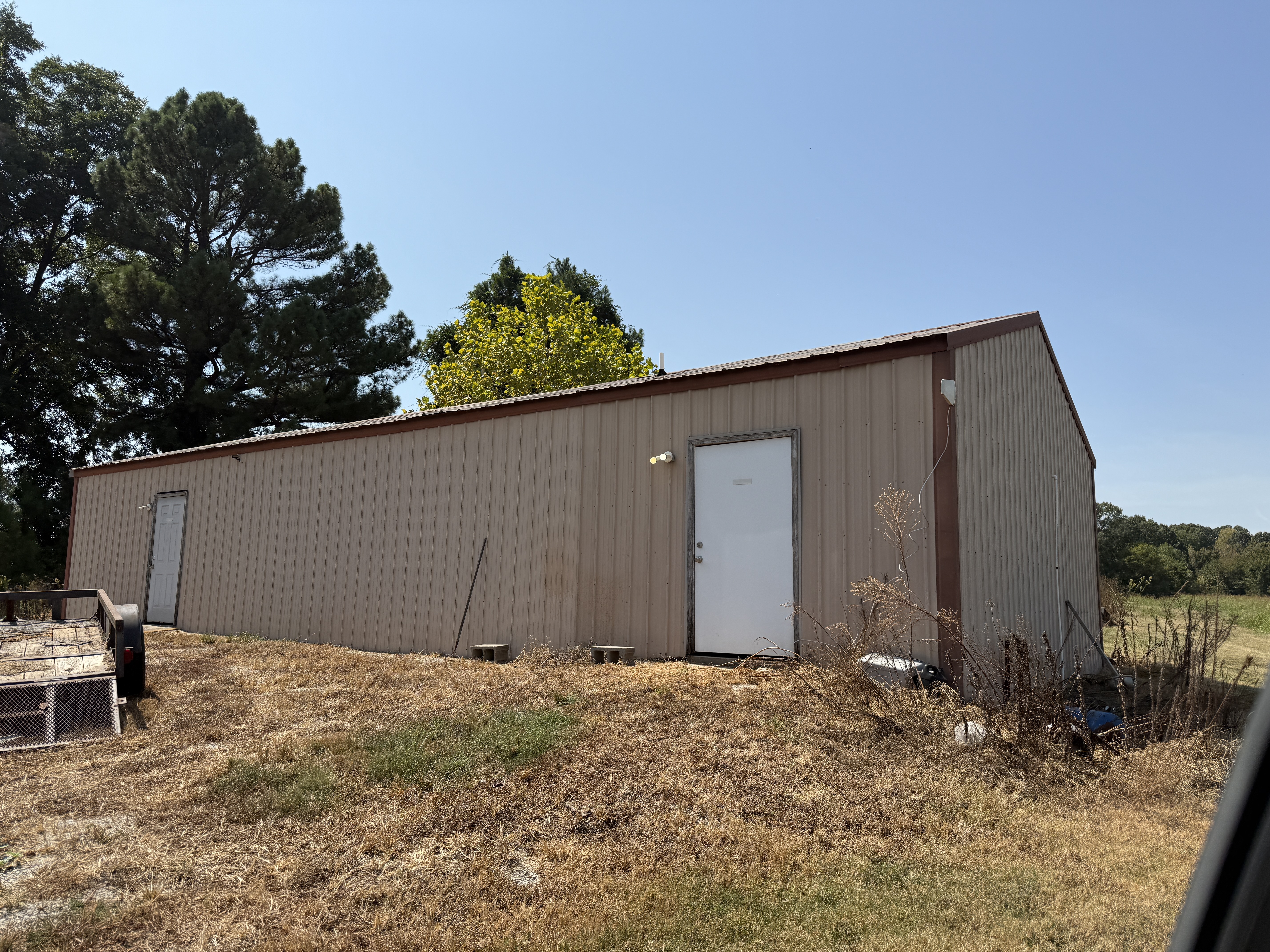 Real Estate & Personal Property Auction Image