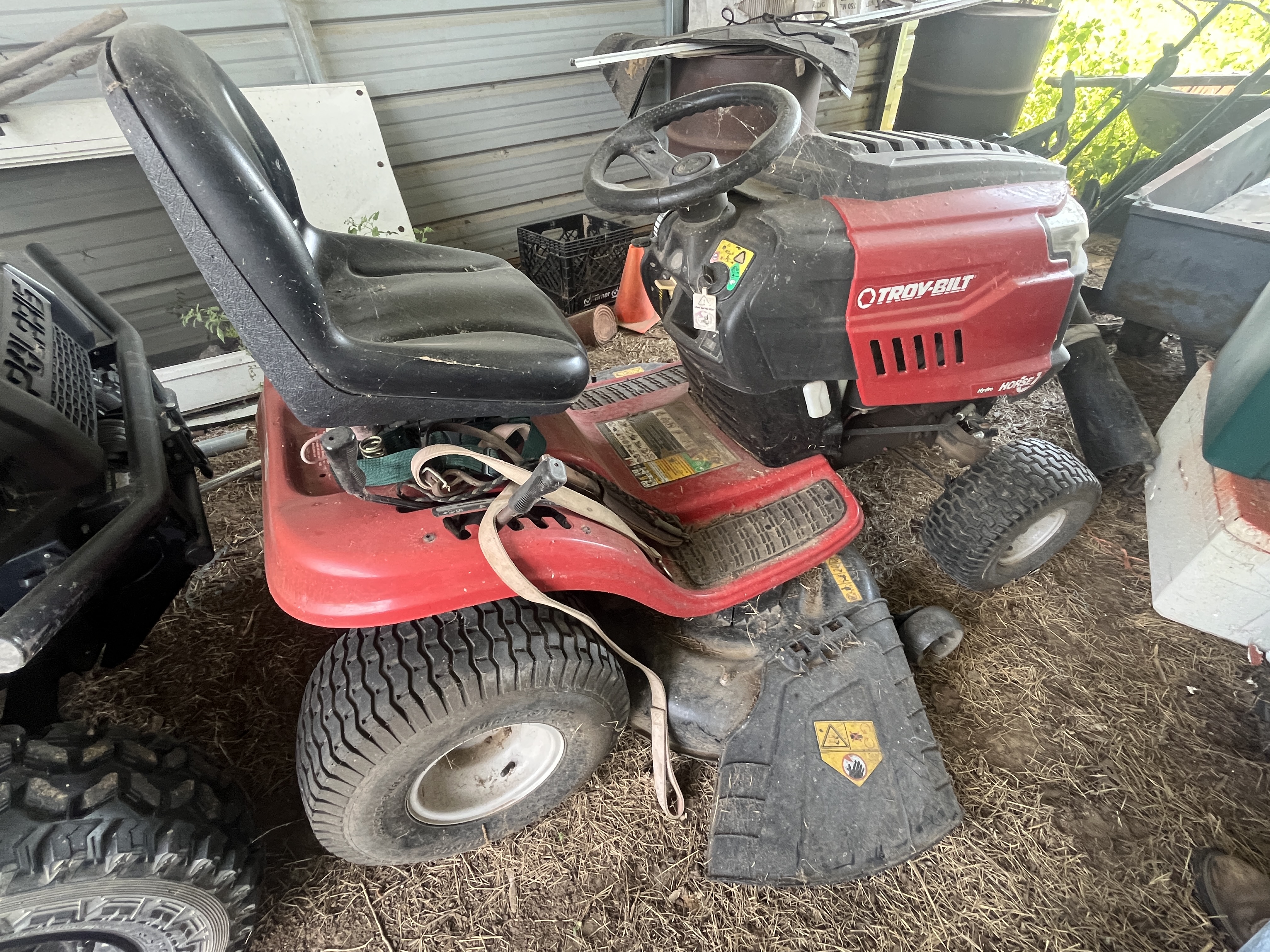 Ward Estate Auction Image
