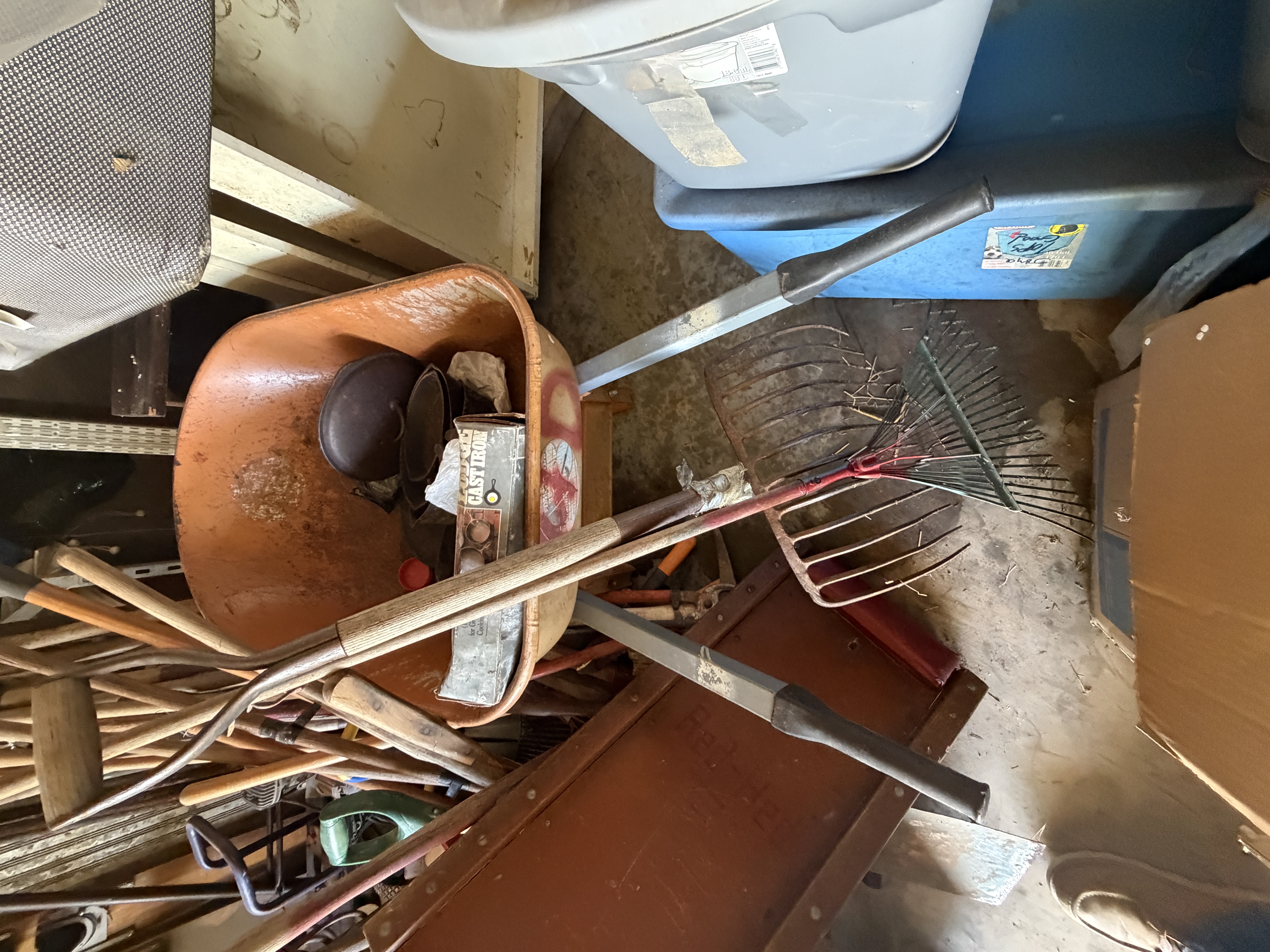 Estate Auction Image