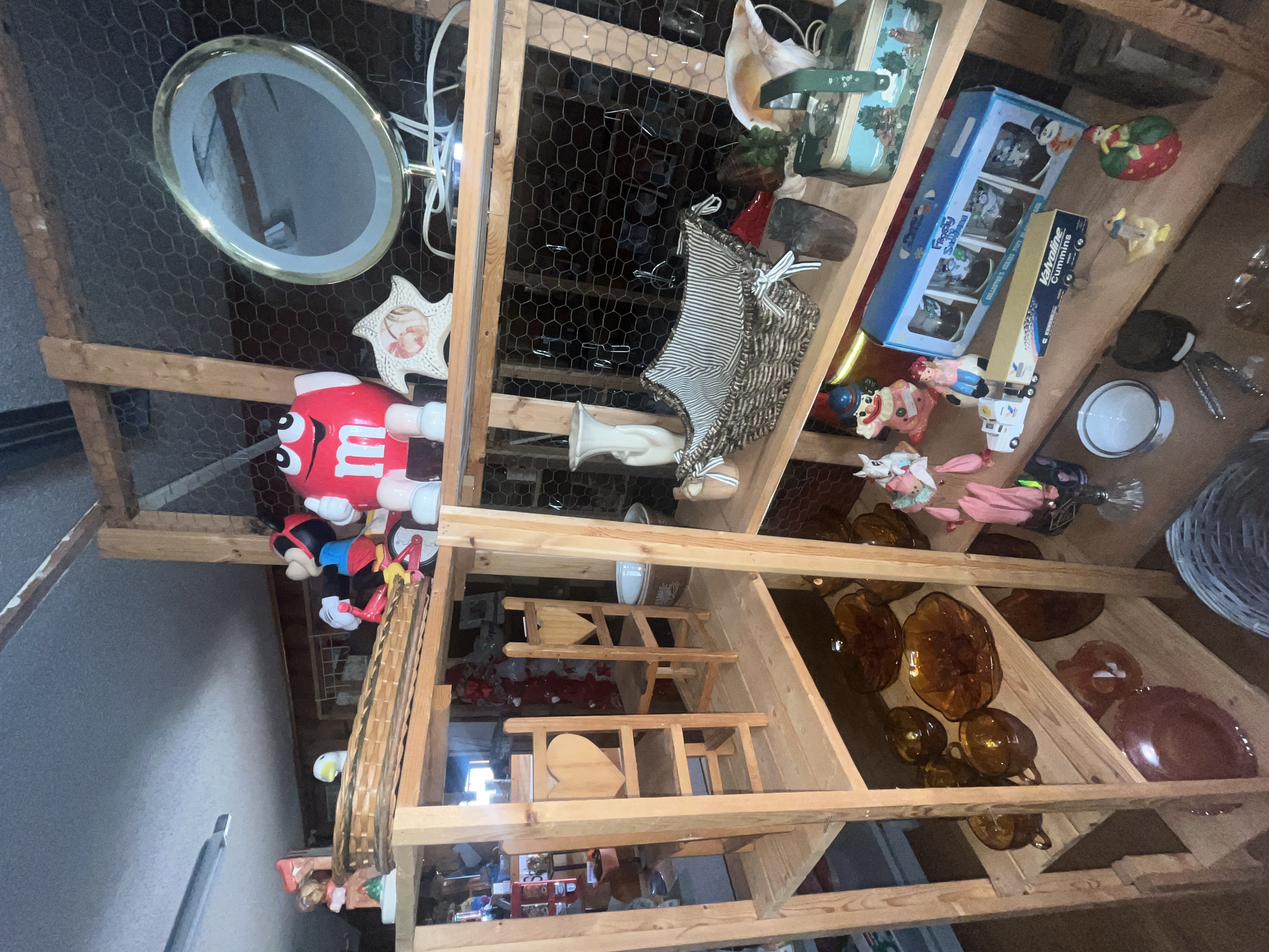 Real Estate & Retail Business Liquidation Image