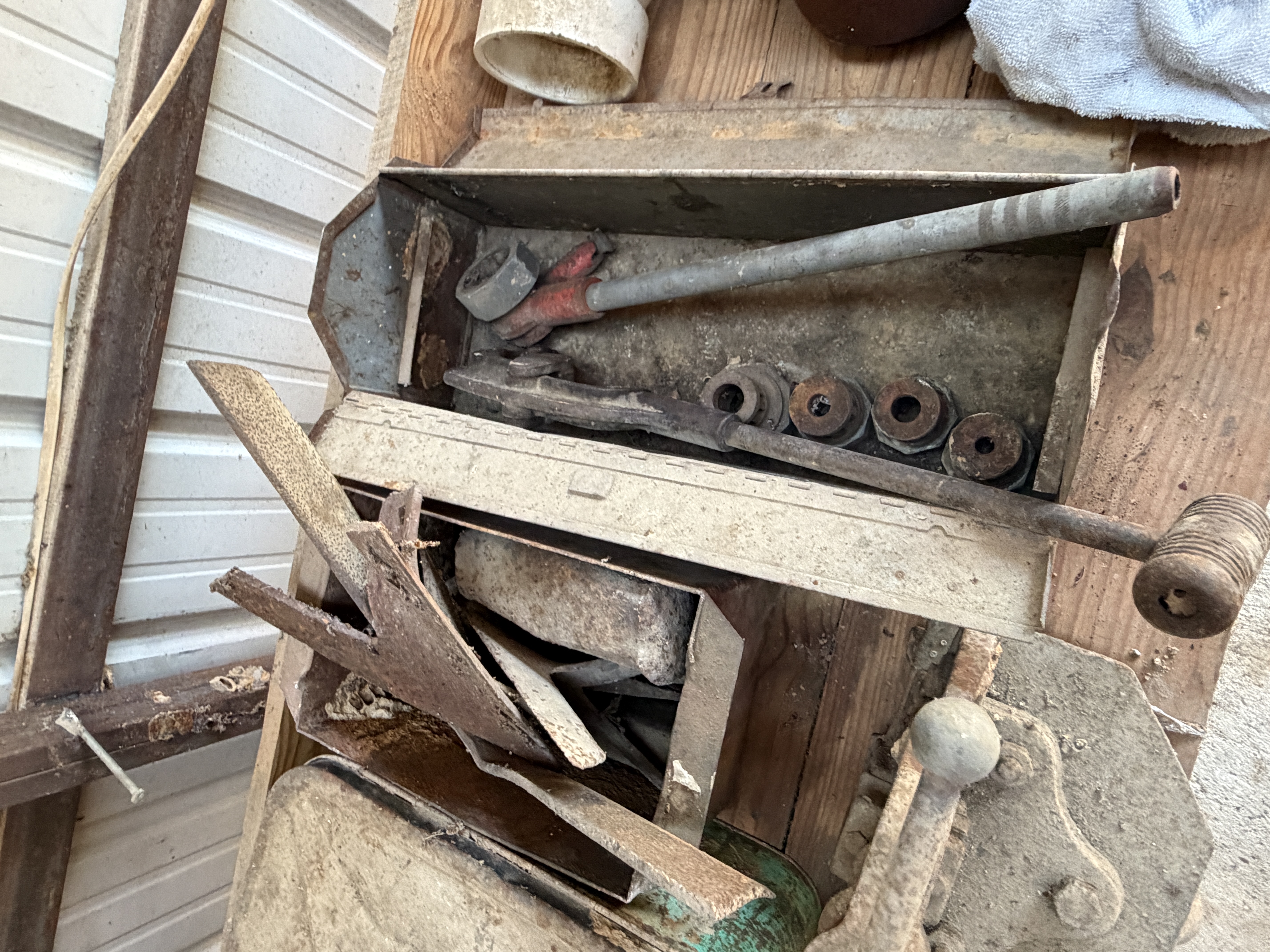 Moving/Reduction Auction Image