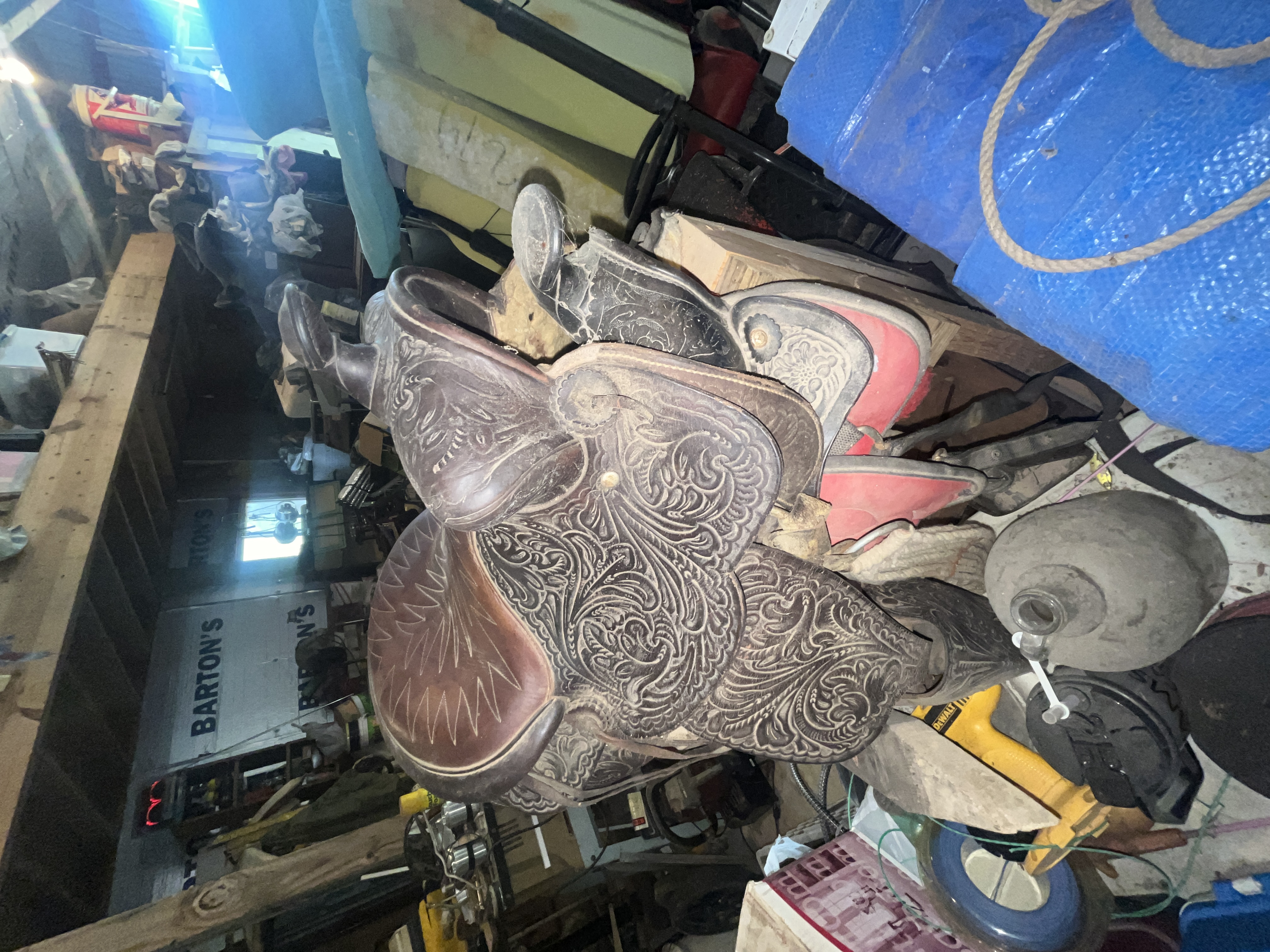 Moving Auction Image