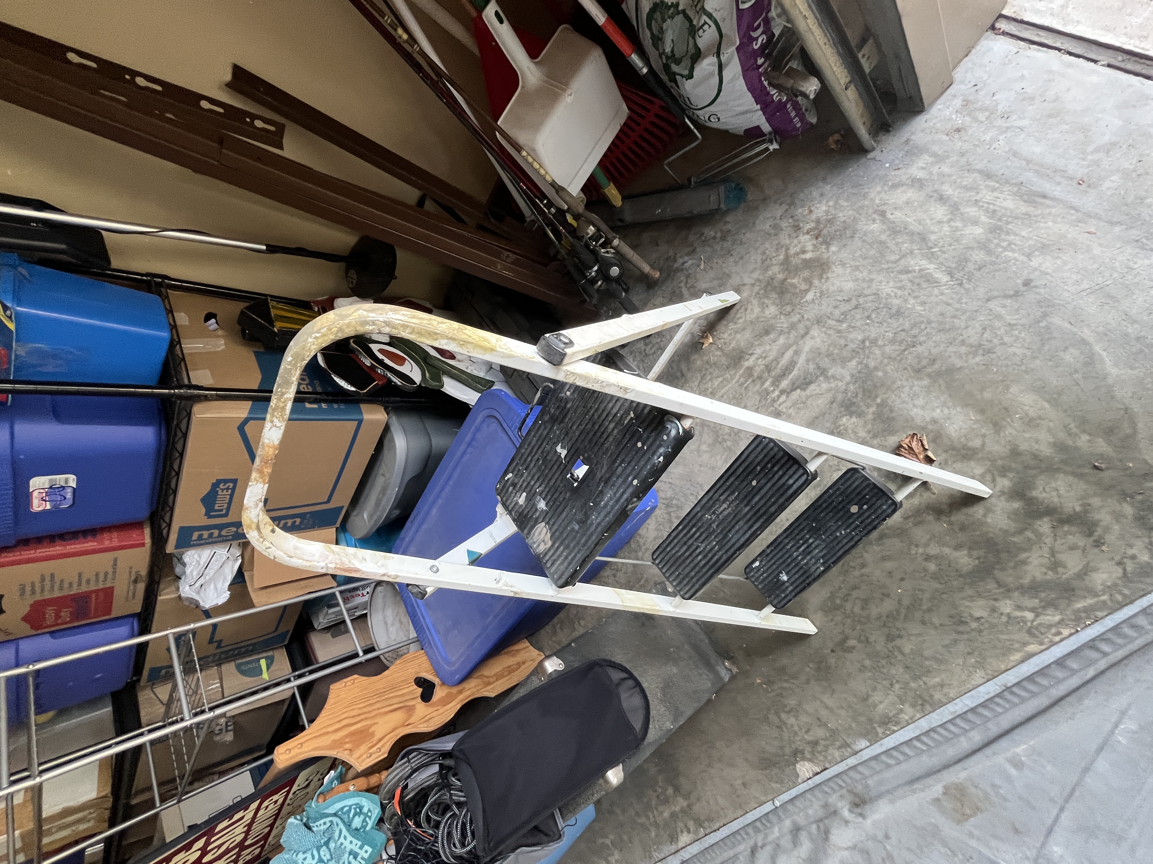 Moving Auction Image
