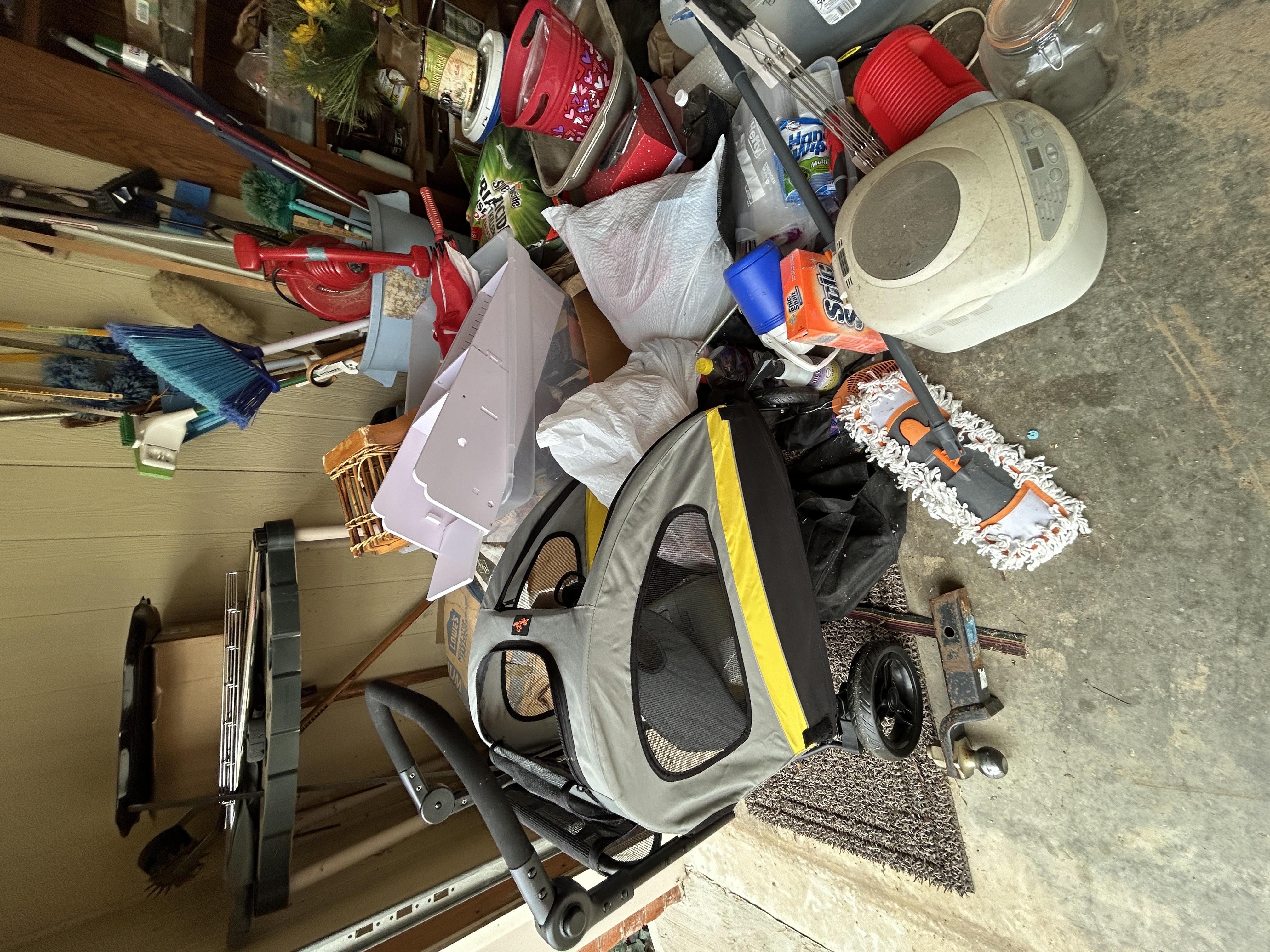 Real Estate & Personal Property Auction Image