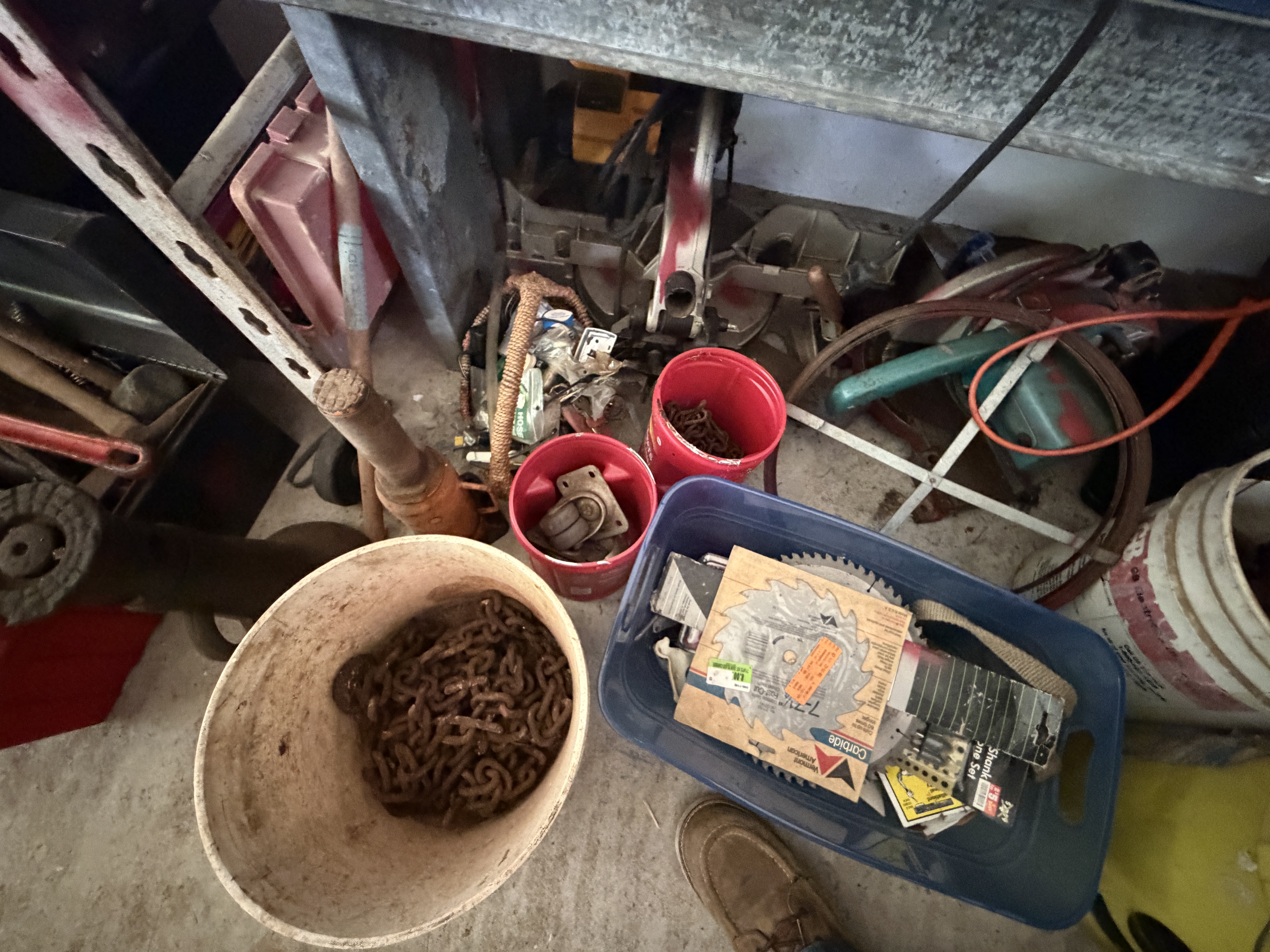 Estate Auction Image