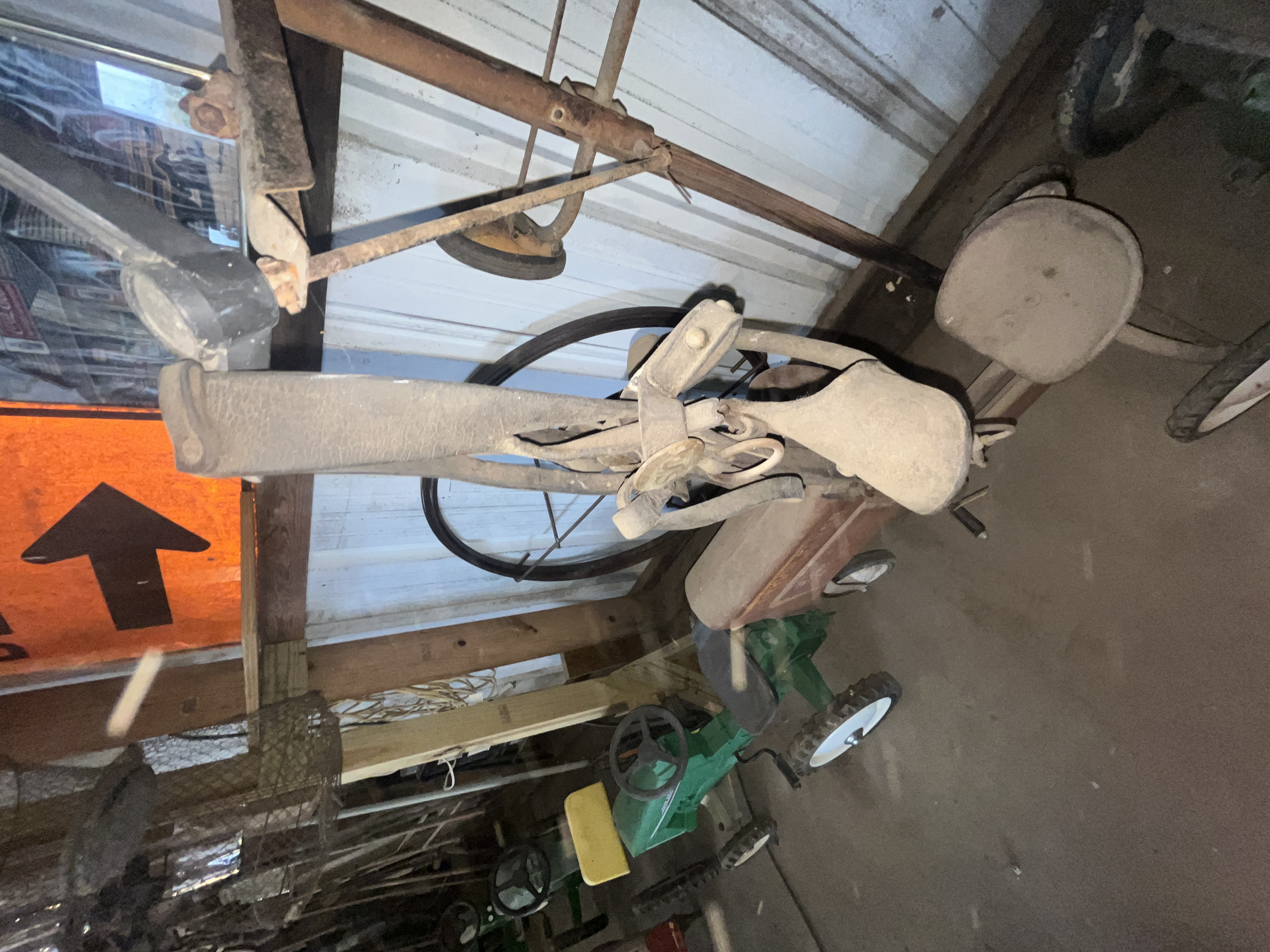 Collector's Dream Auction Image