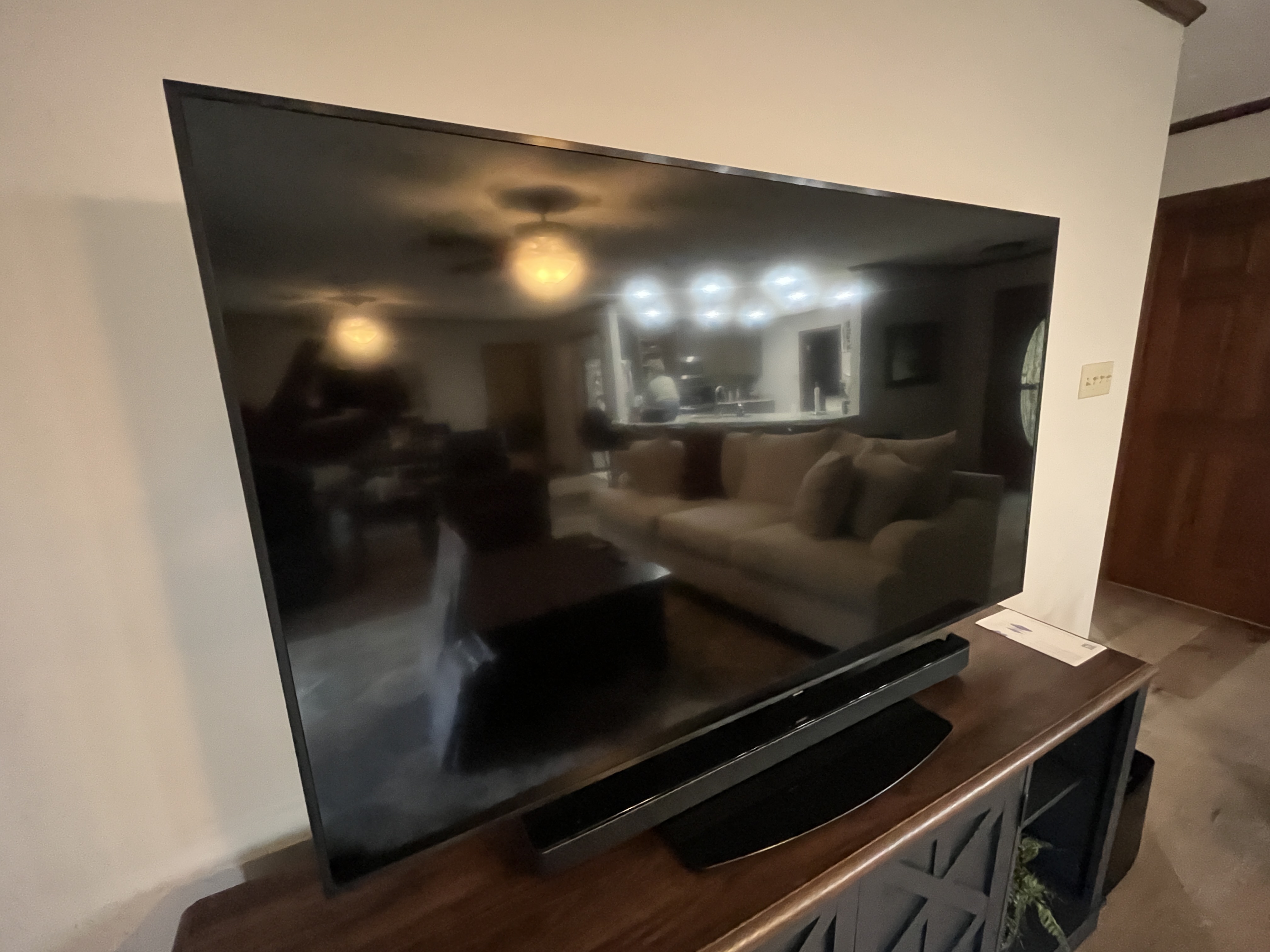 Moving Auction Image