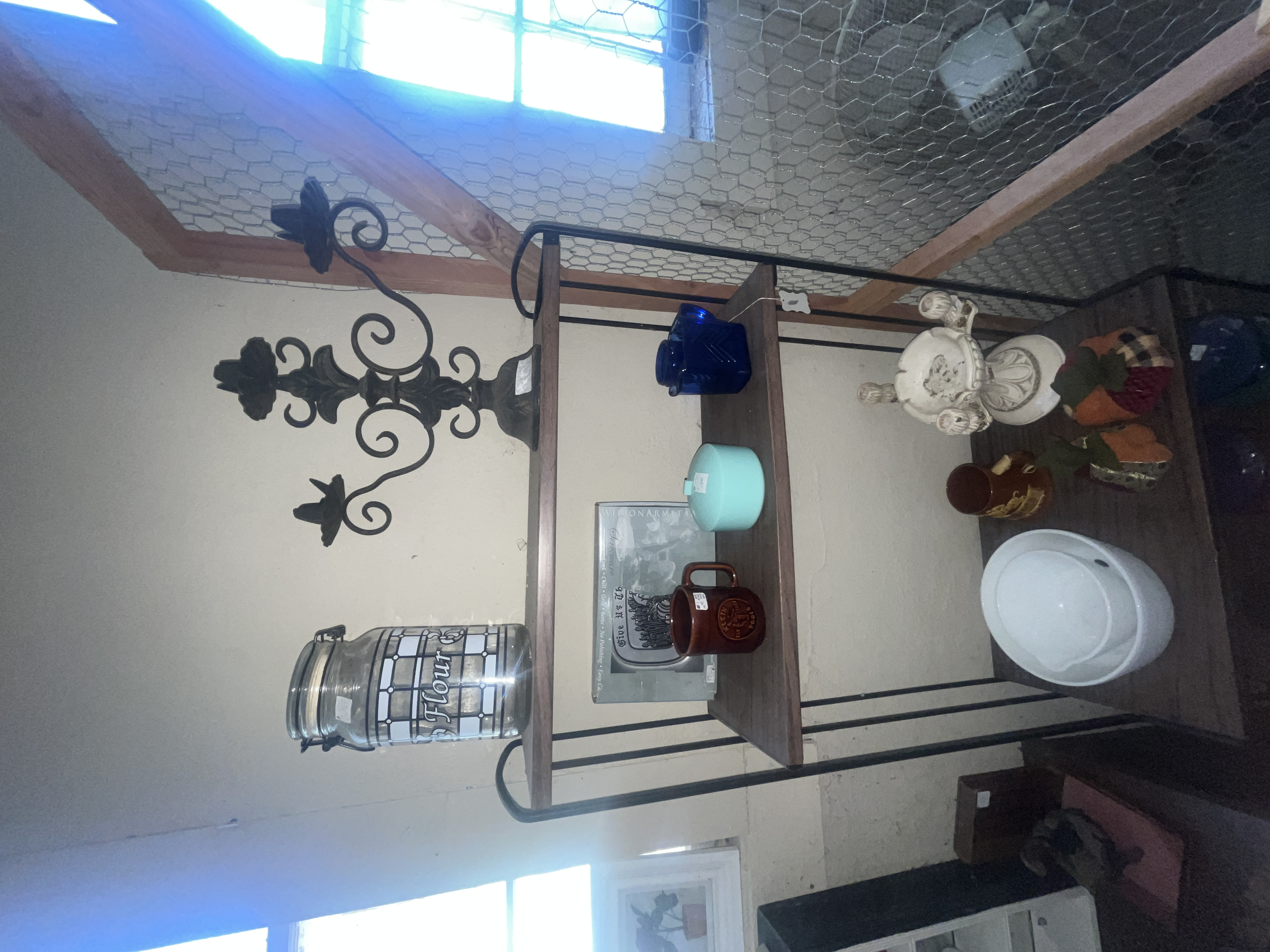 Real Estate & Retail Business Liquidation Image