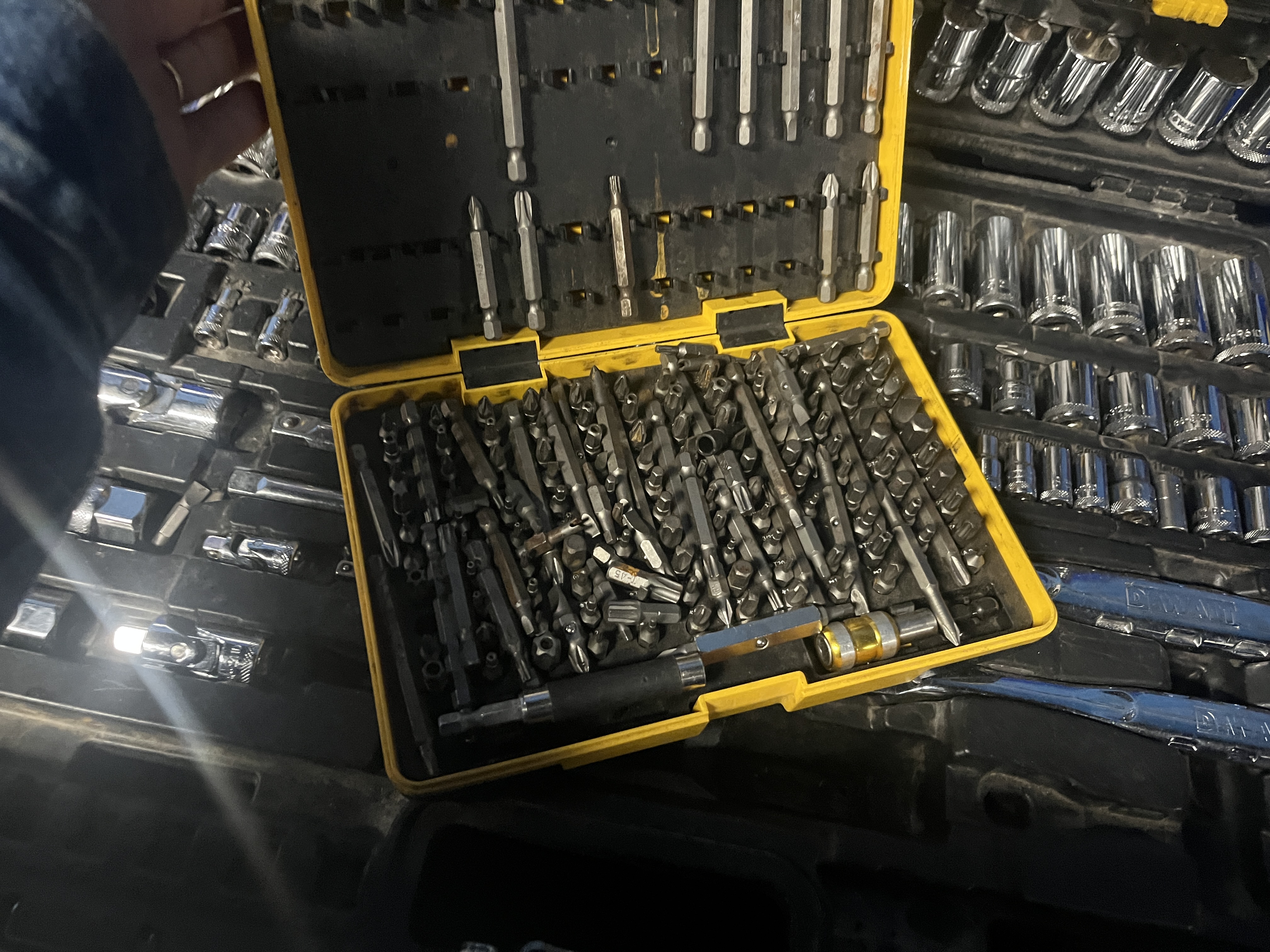 Appliance & Small Engine Parts Sellout Image