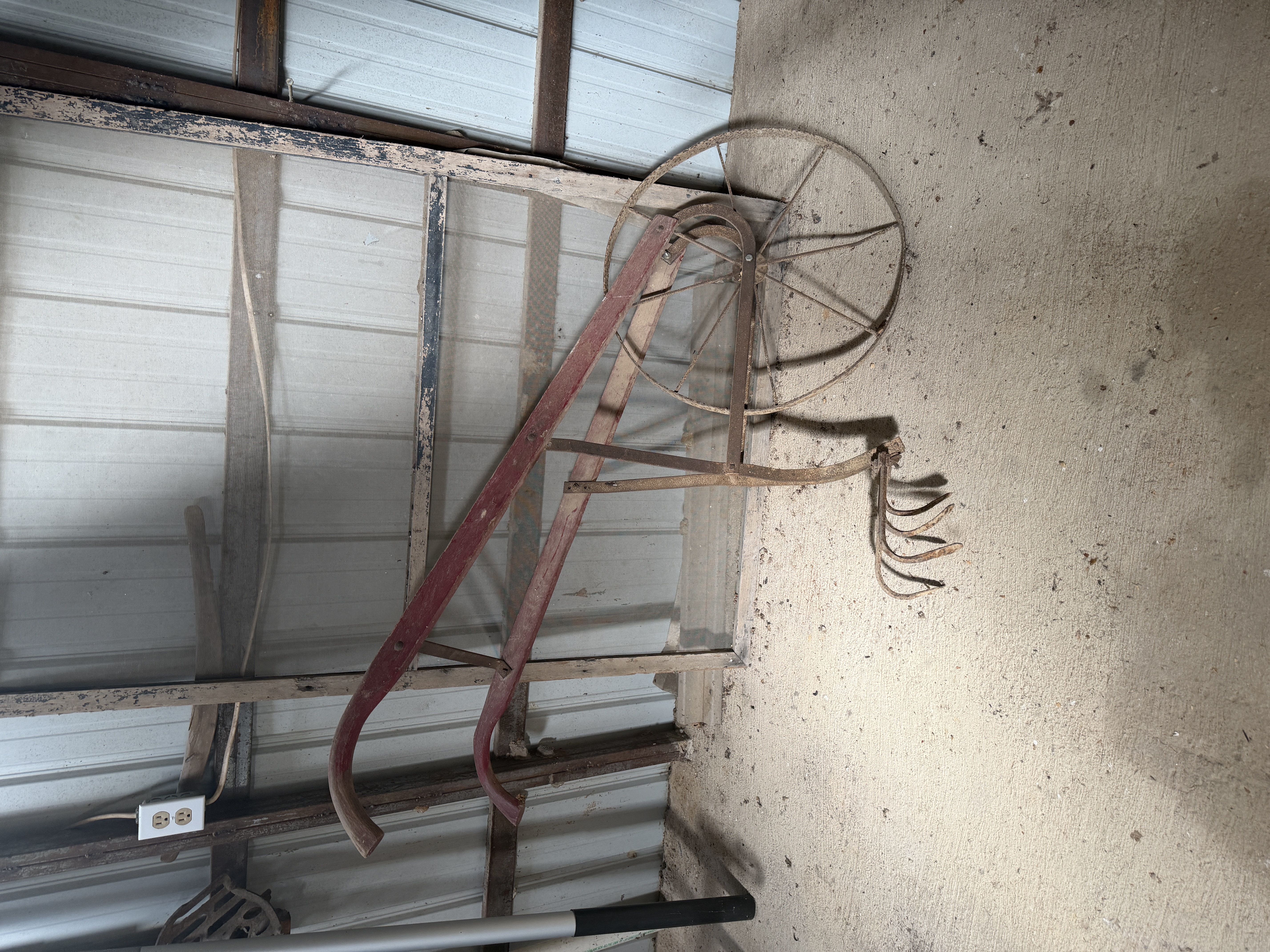Moving/Reduction Auction Image