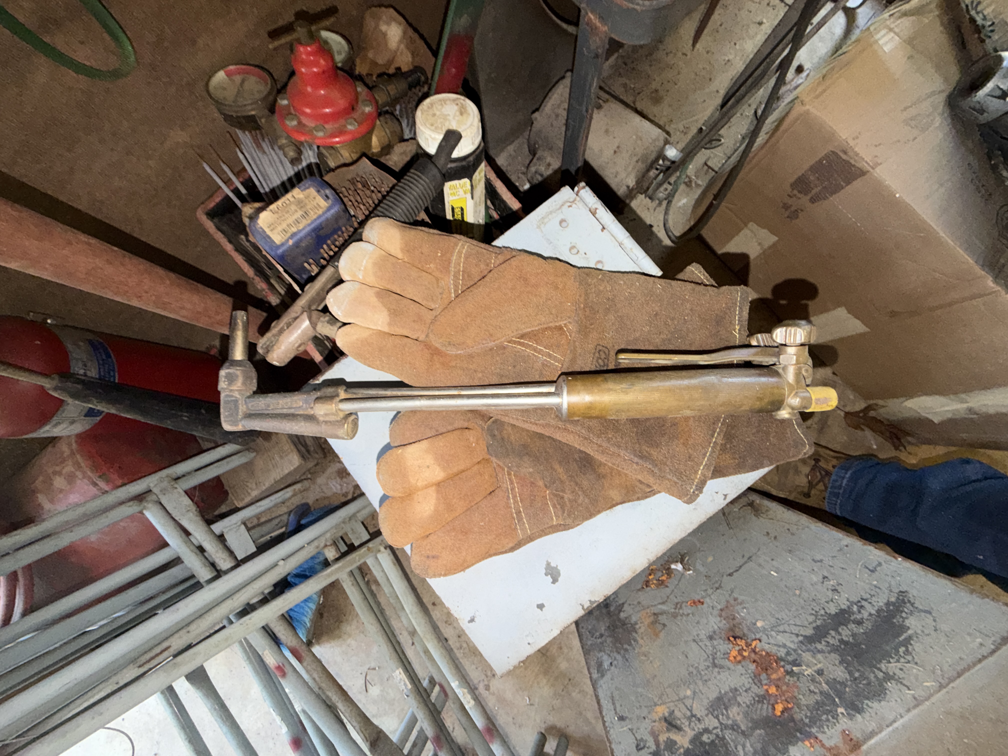 Estate Auction Image