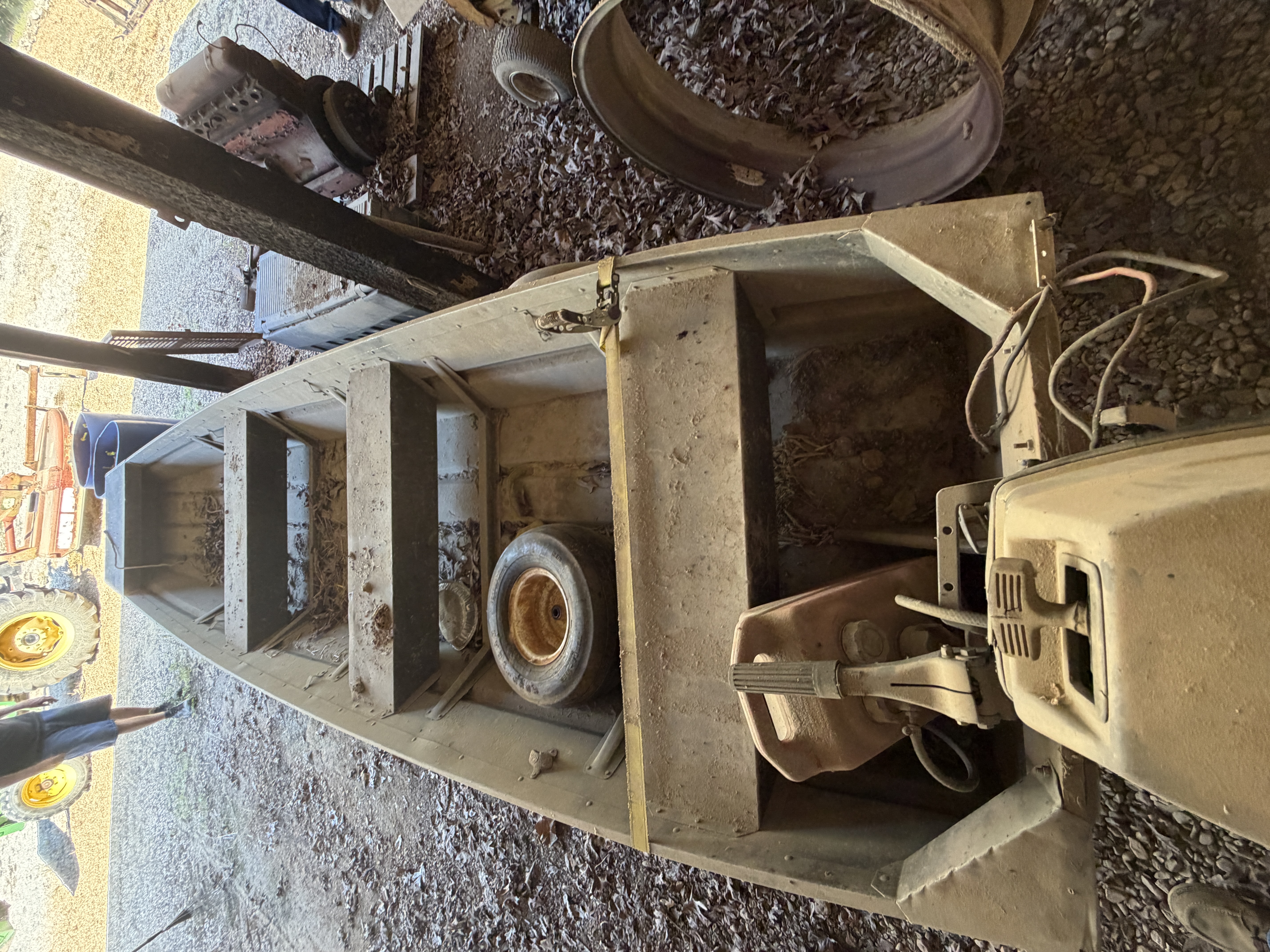 Moving/Reduction Auction Image