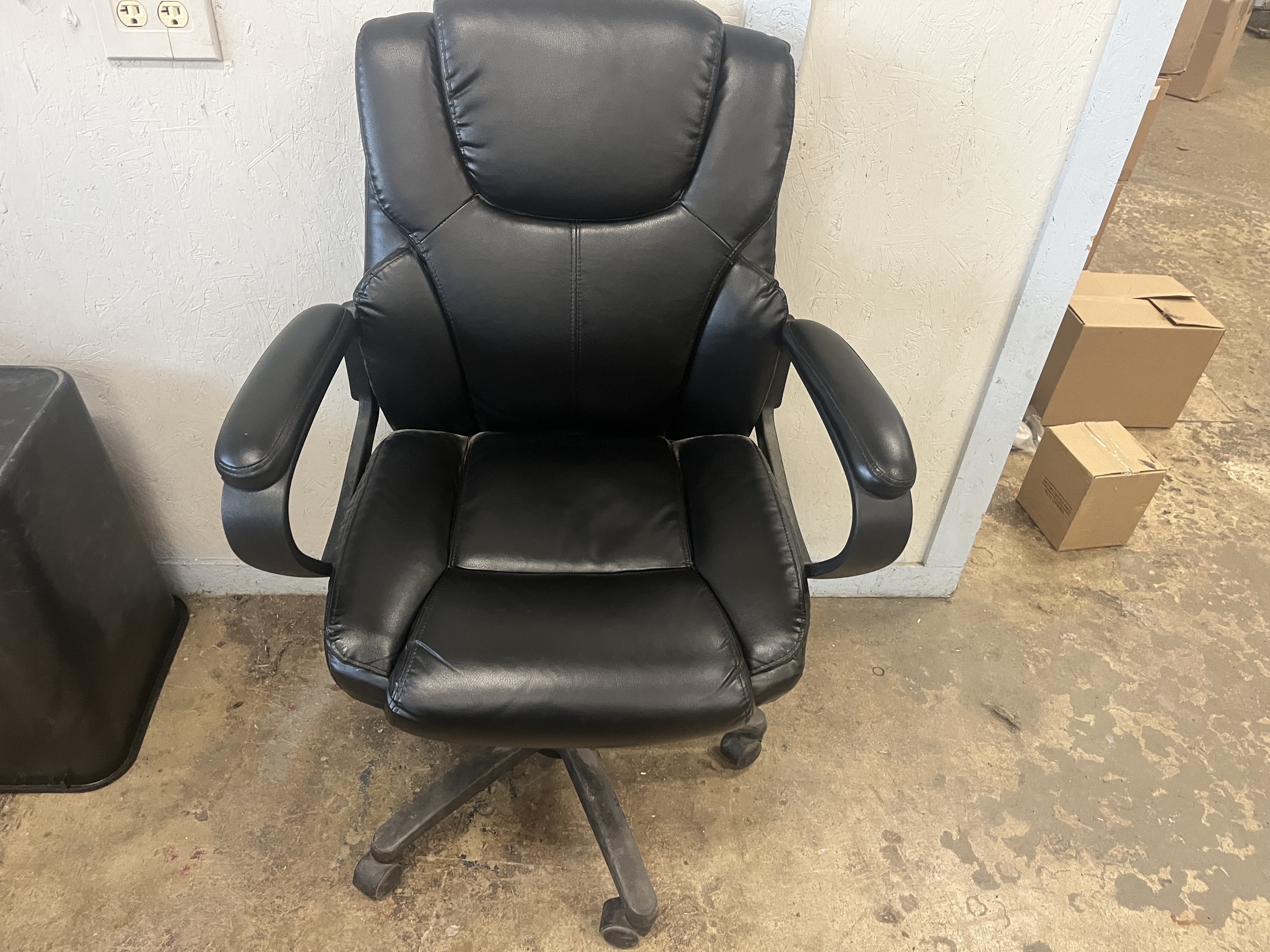 Appliance & Small Engine Parts Sellout Image