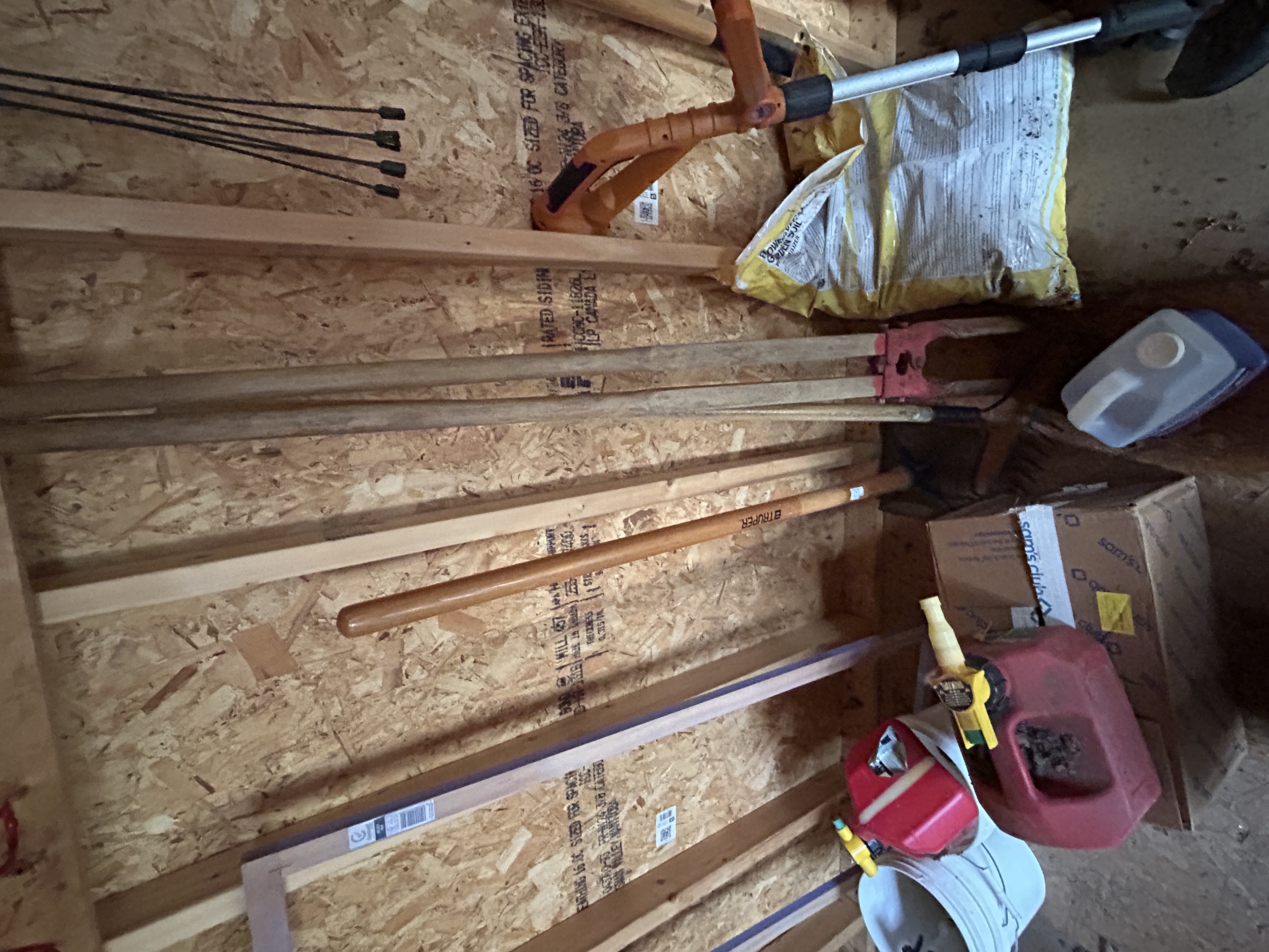 Real Estate & Personal Property Auction Image