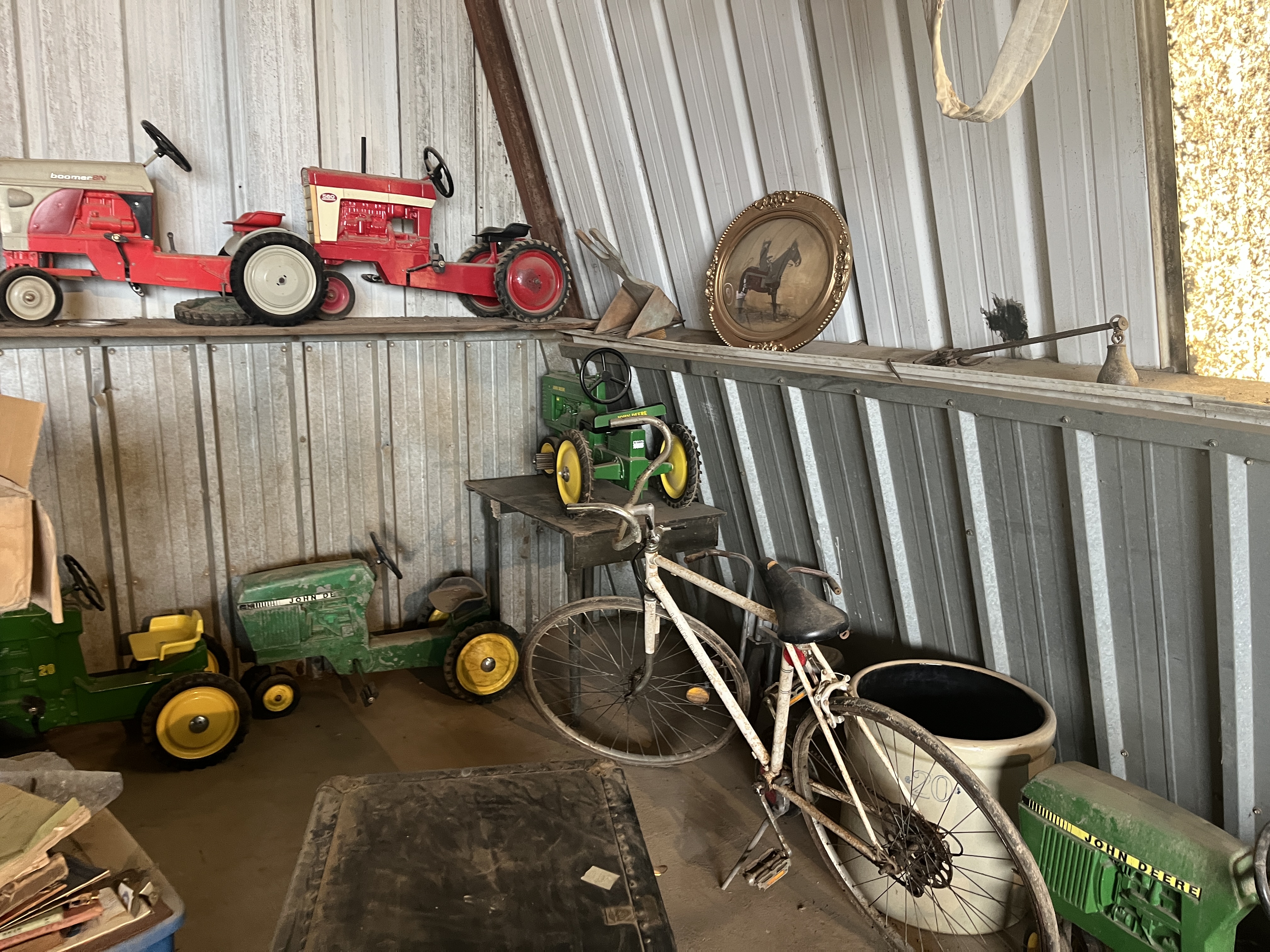 Collector's Dream Auction Image