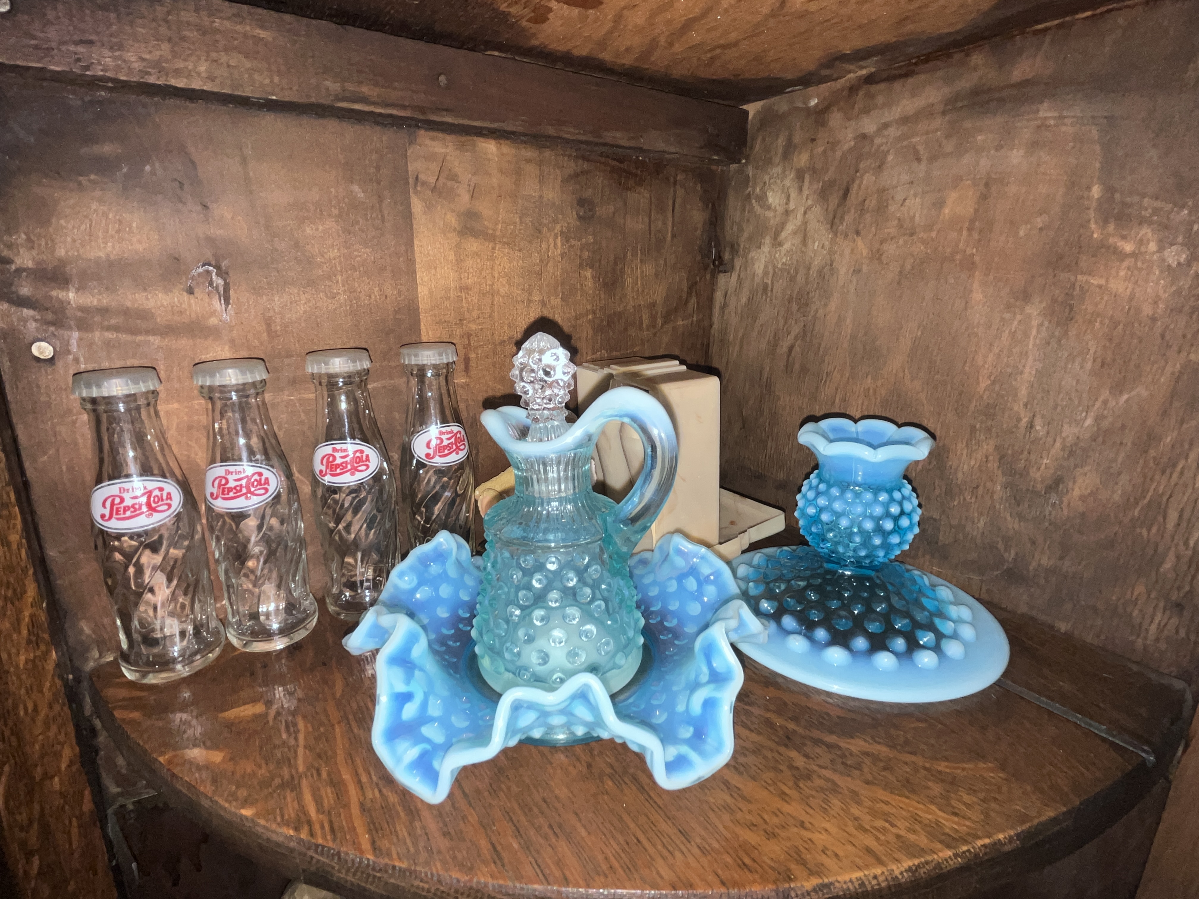 Varvil Estate Auction Image