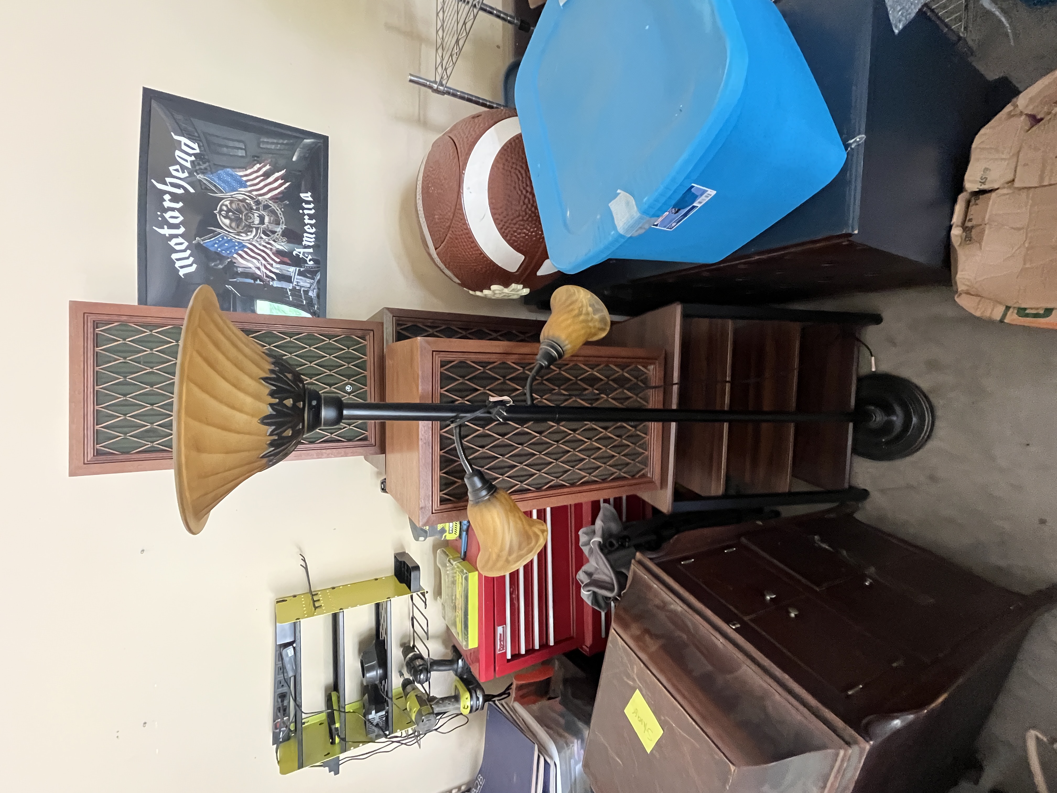 Moving Auction Image
