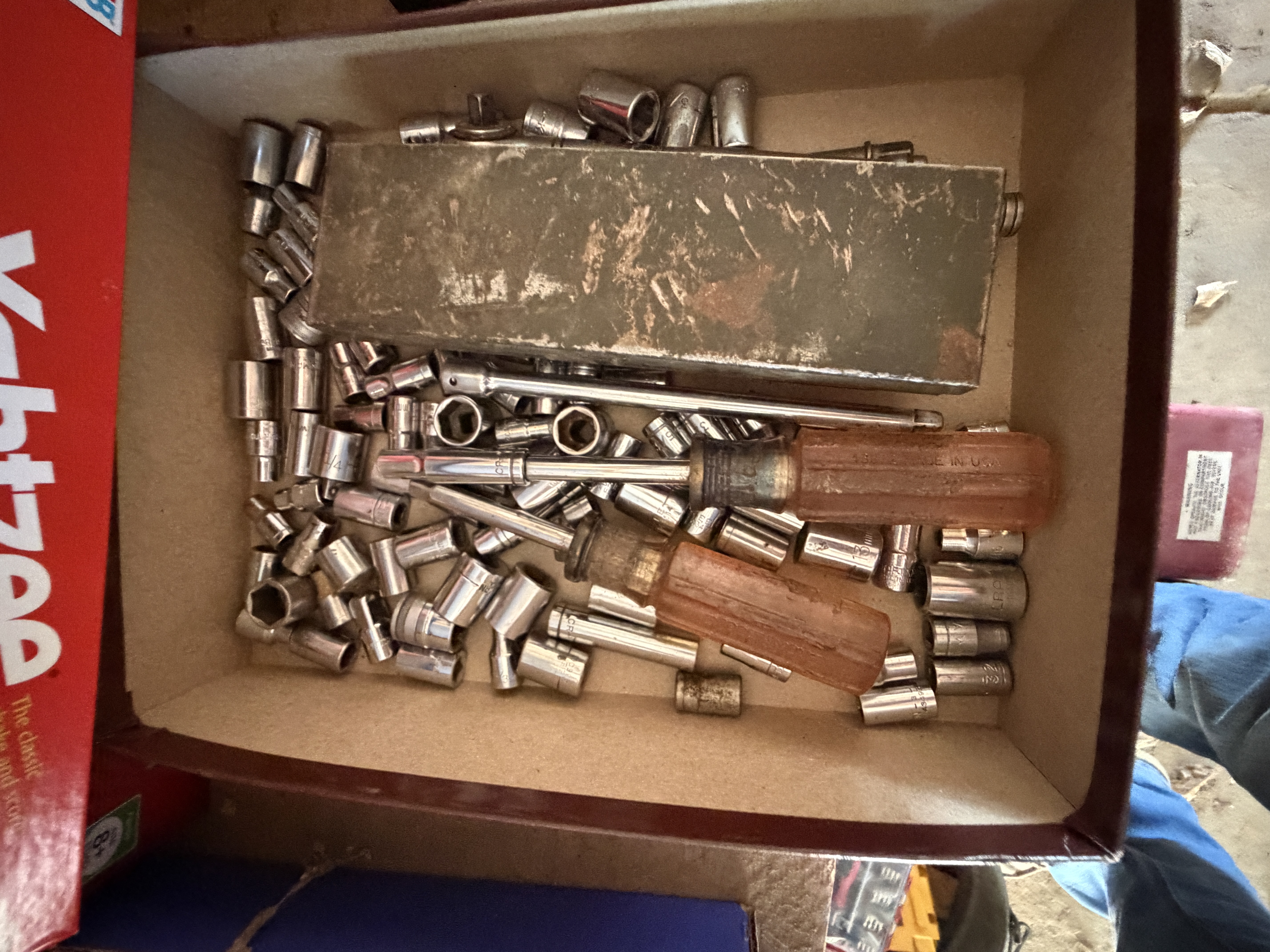 Moving/Reduction Auction Image