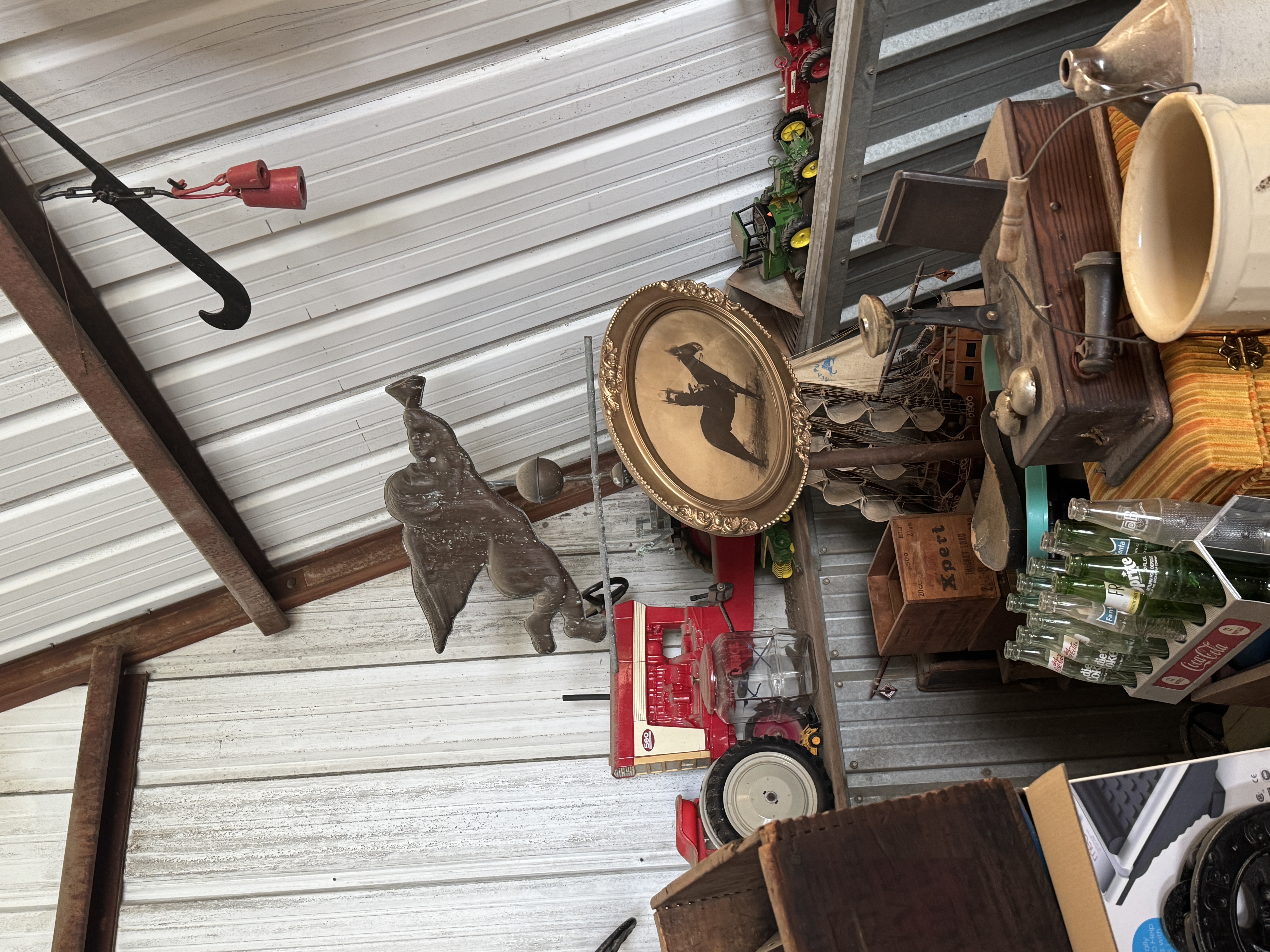 Collector's Auction Image