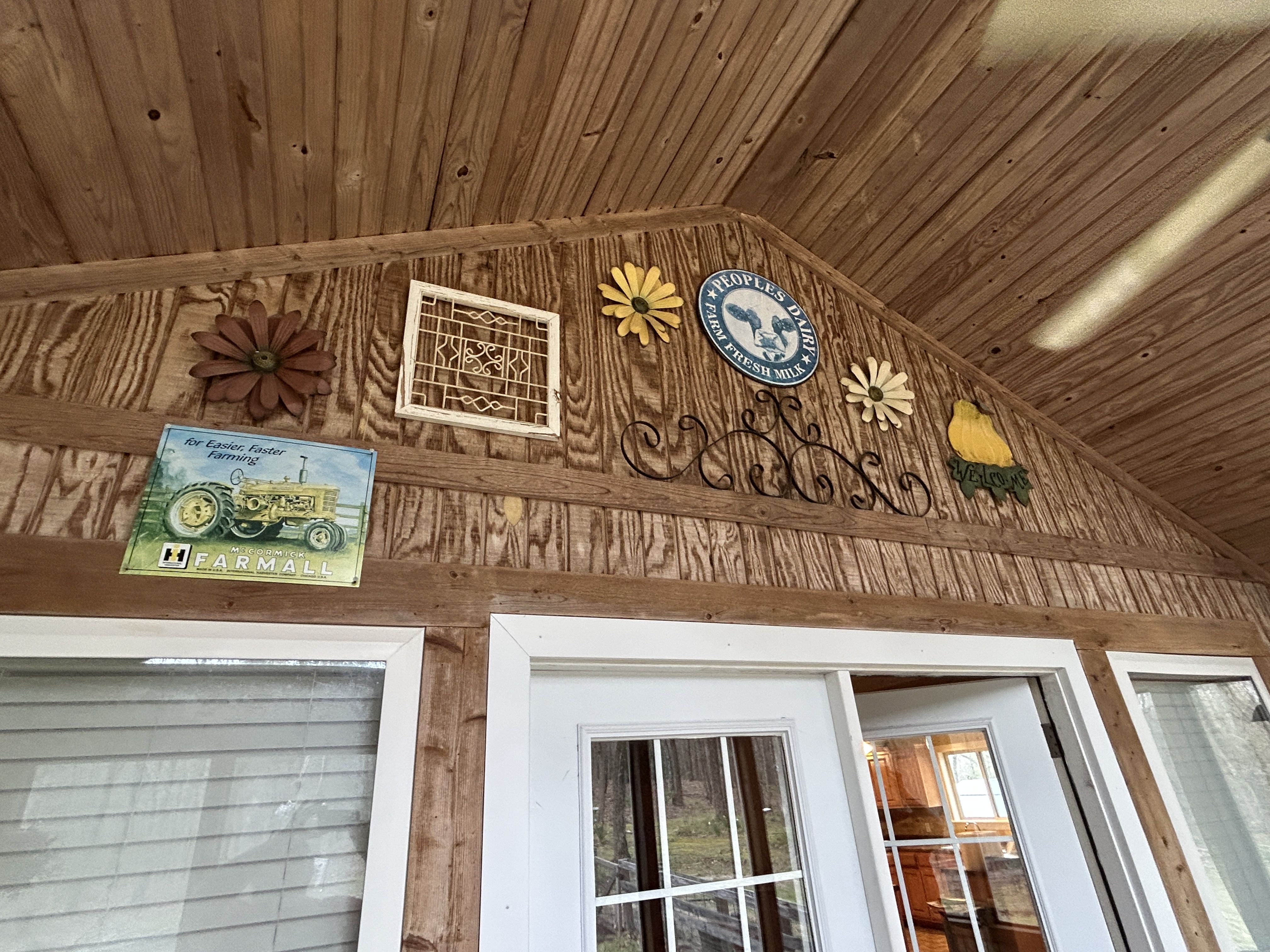 Real Estate & Personal Property Auction Image