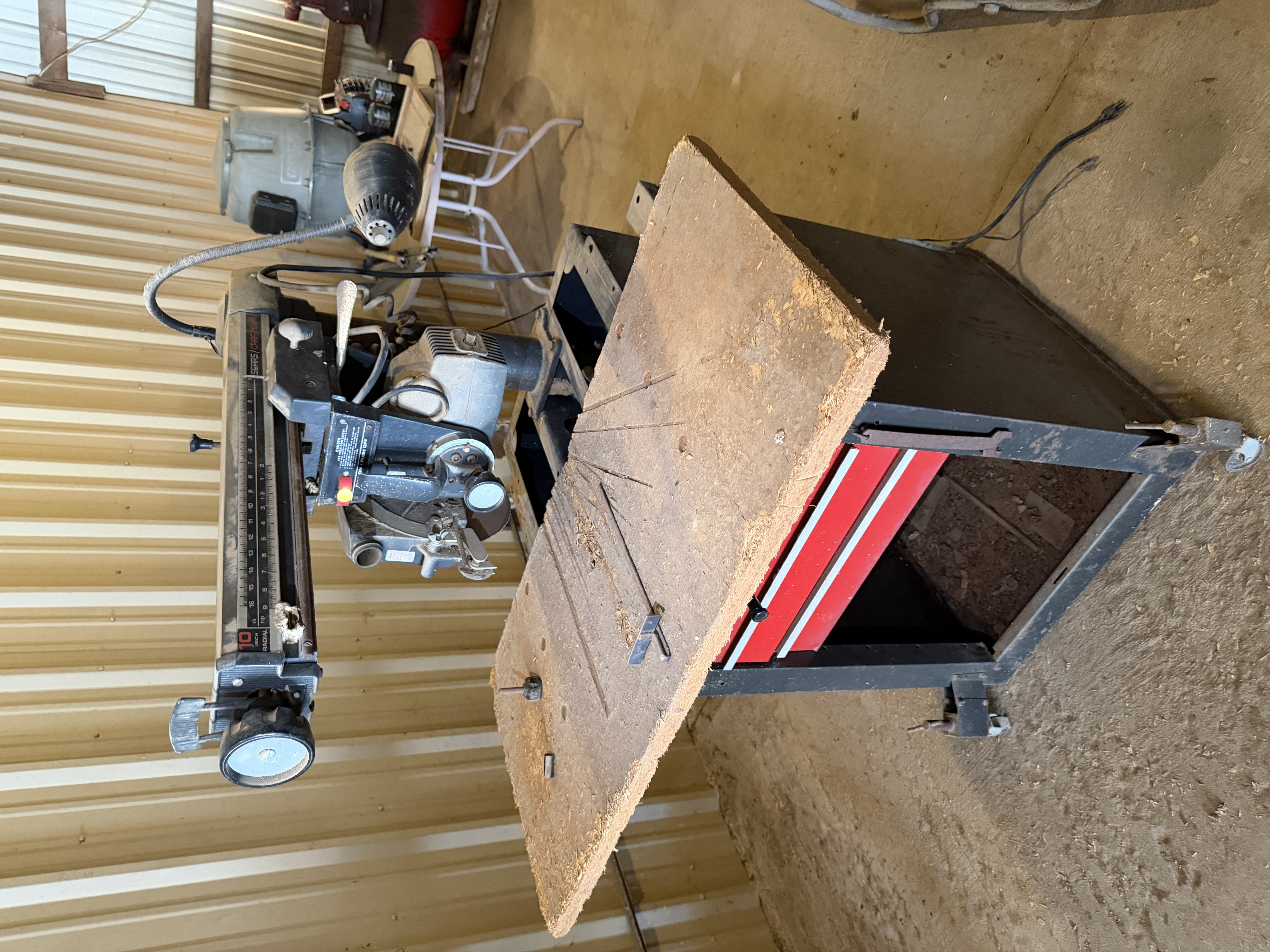 Moving/Reduction Auction Image