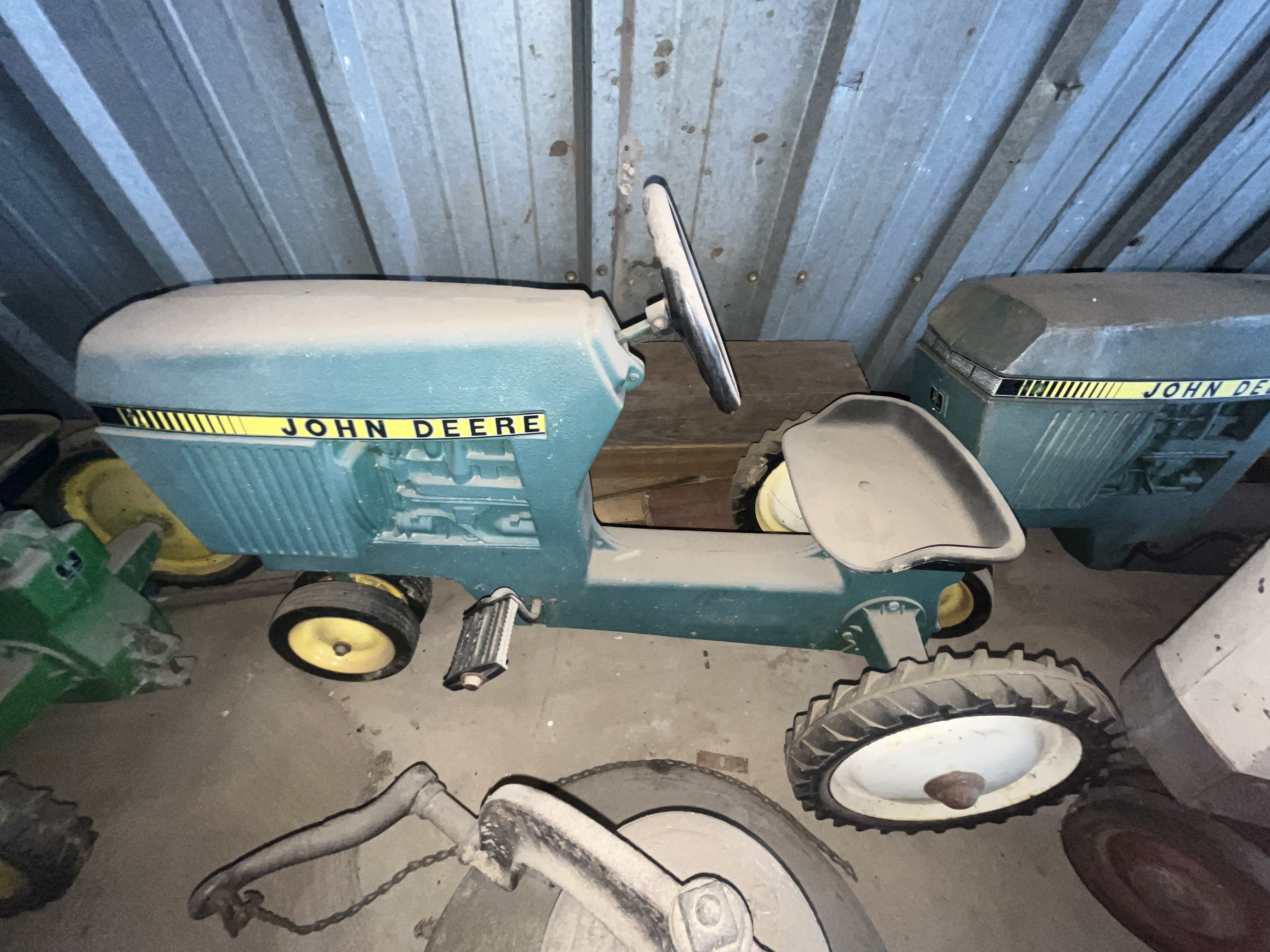 Collector's Dream Auction Image