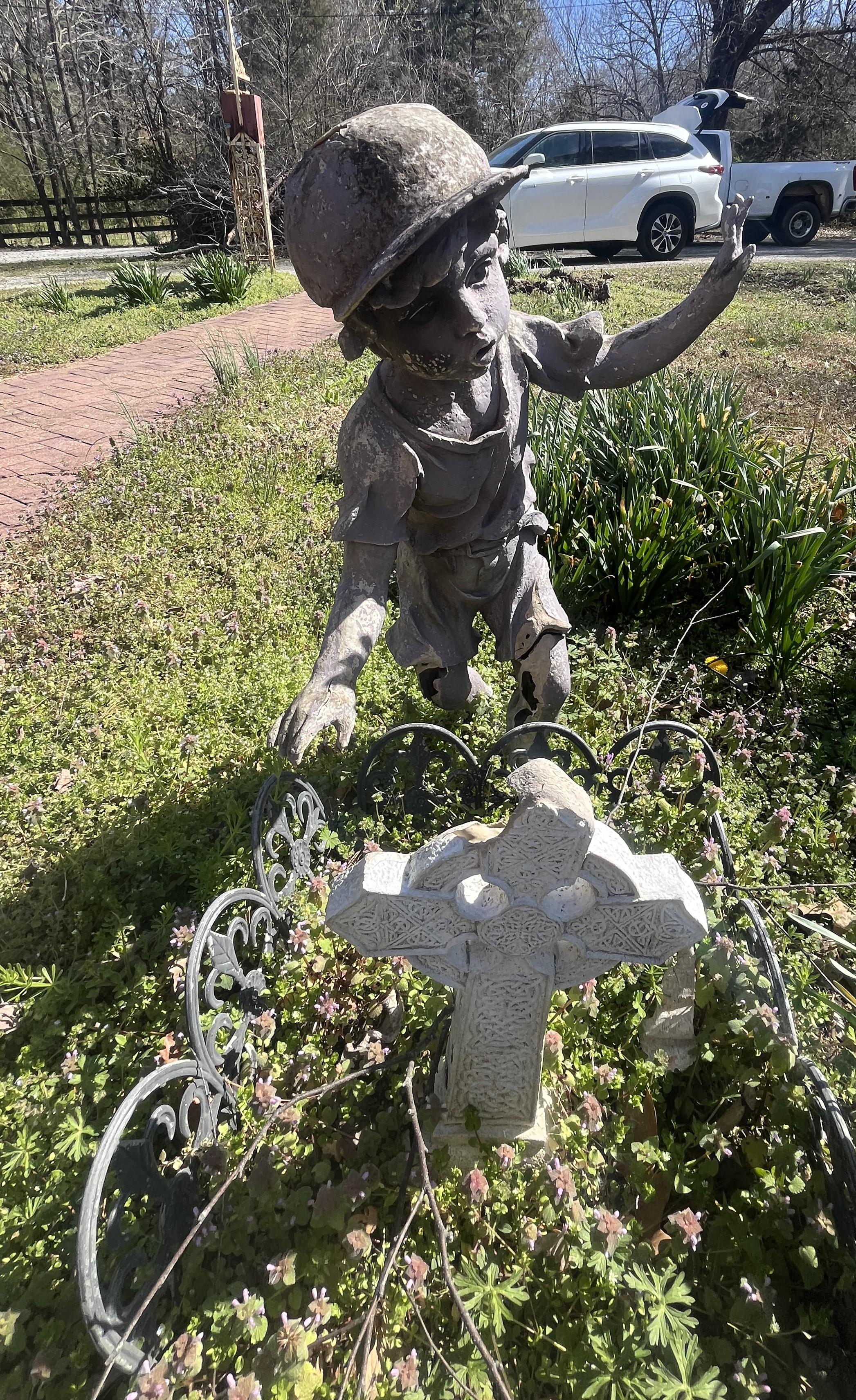 Estate of Betty Shaw Image