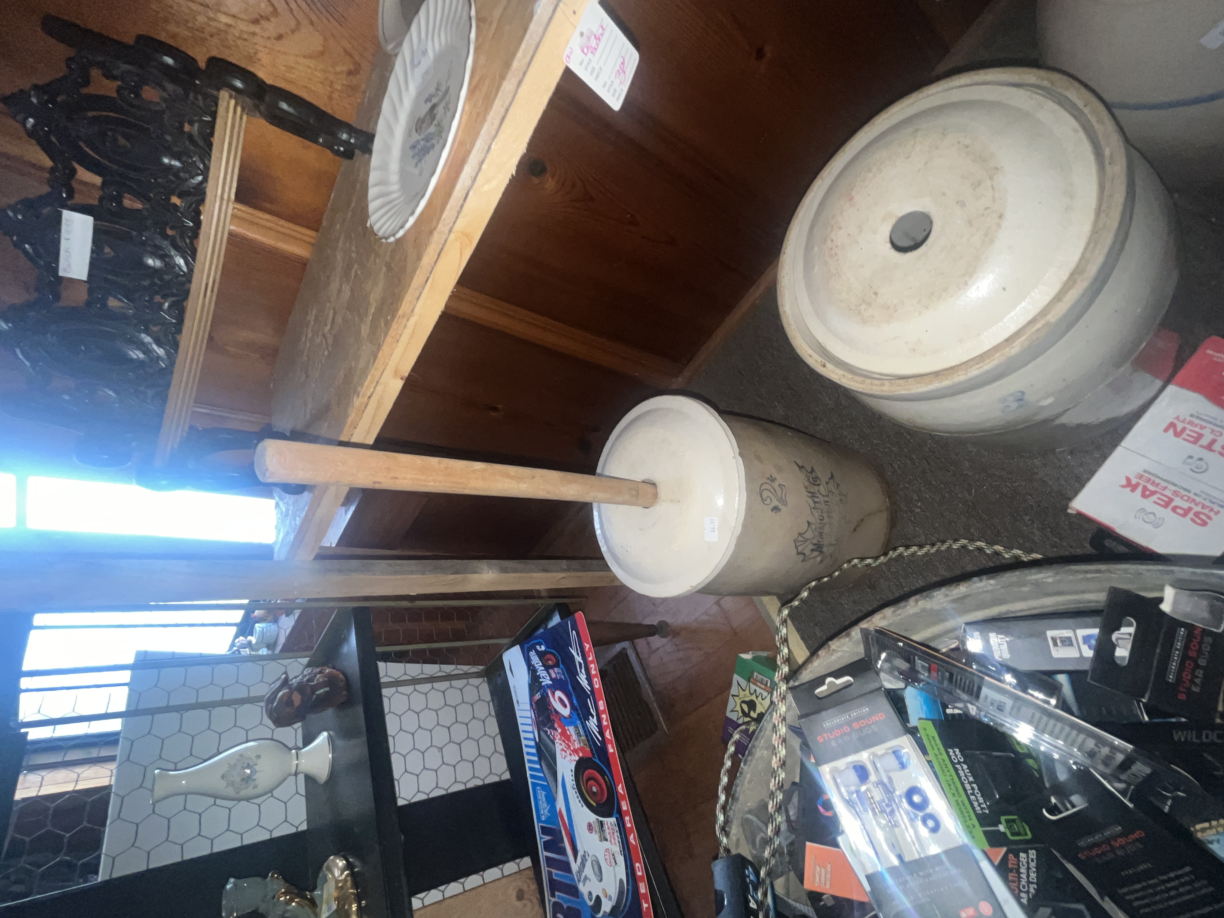 Real Estate & Retail Business Liquidation Image