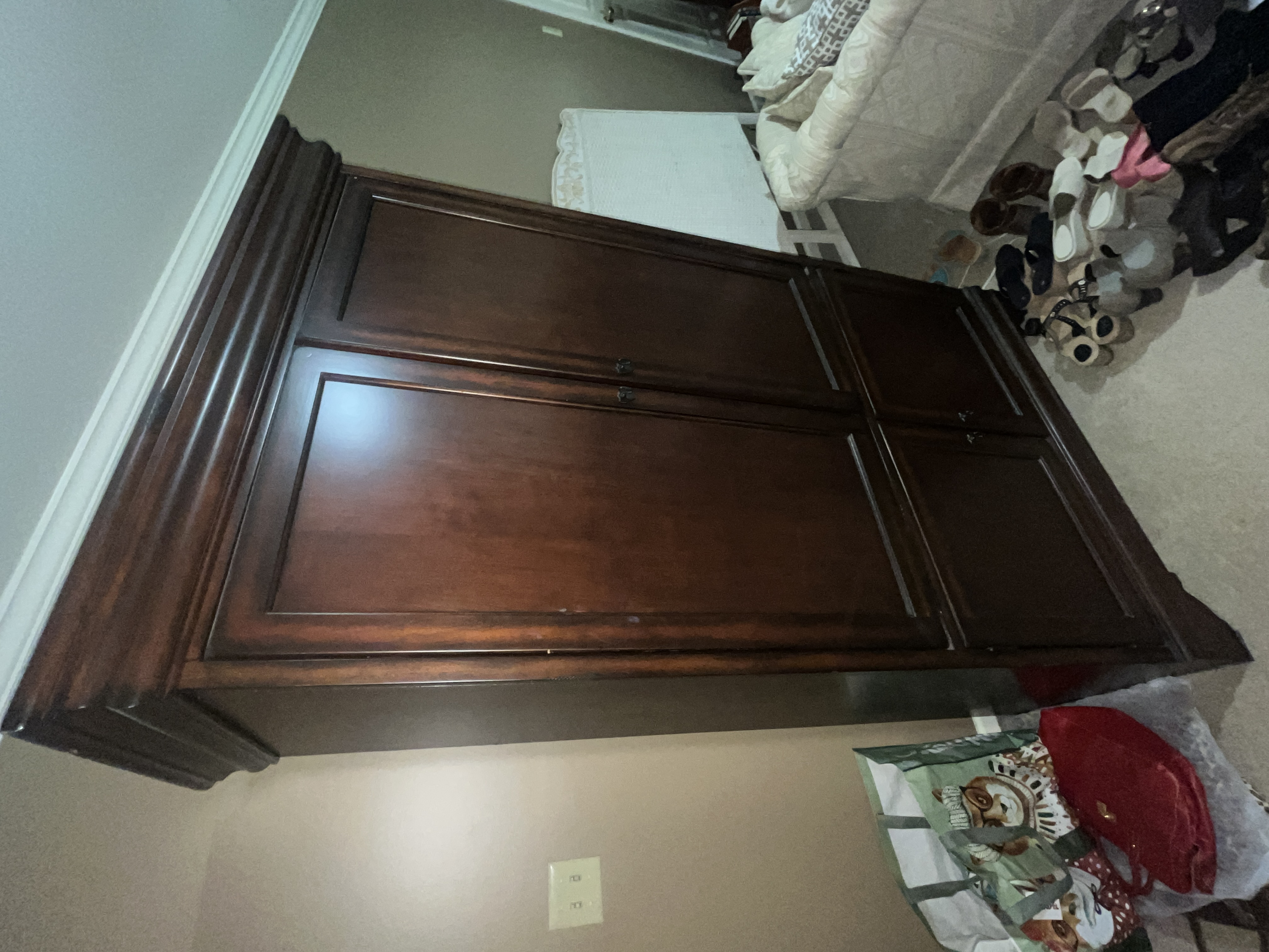 Moving Auction Image