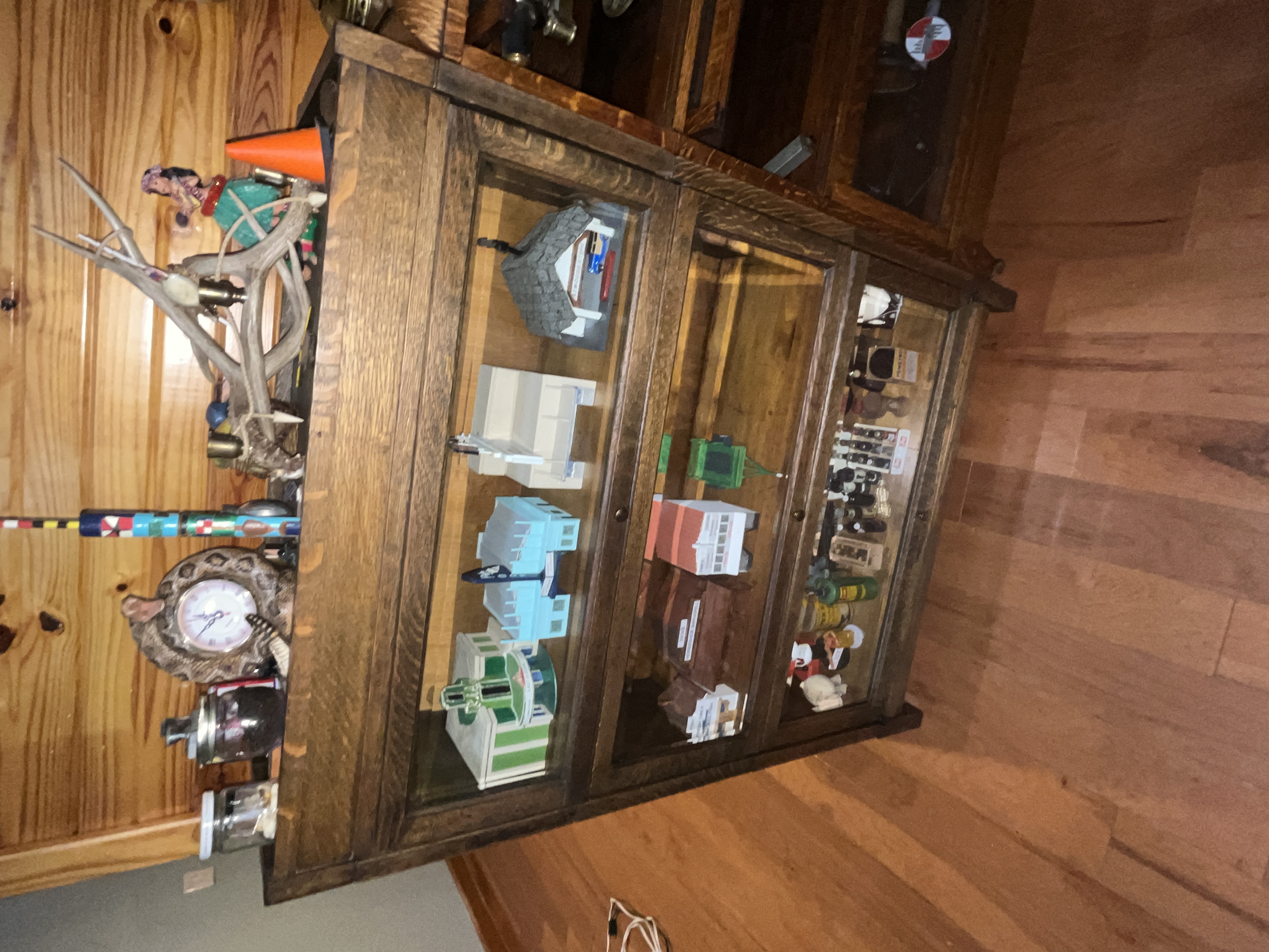 Varvil Estate Auction Image