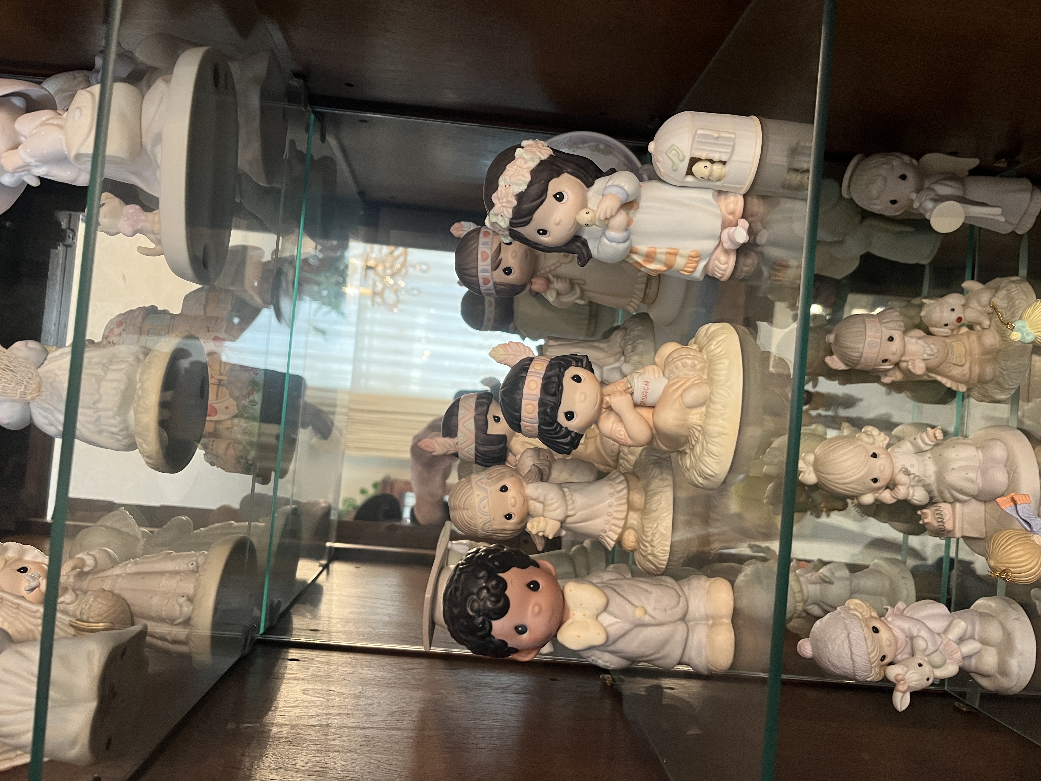 Living Estate of Ms Mary Schug Image