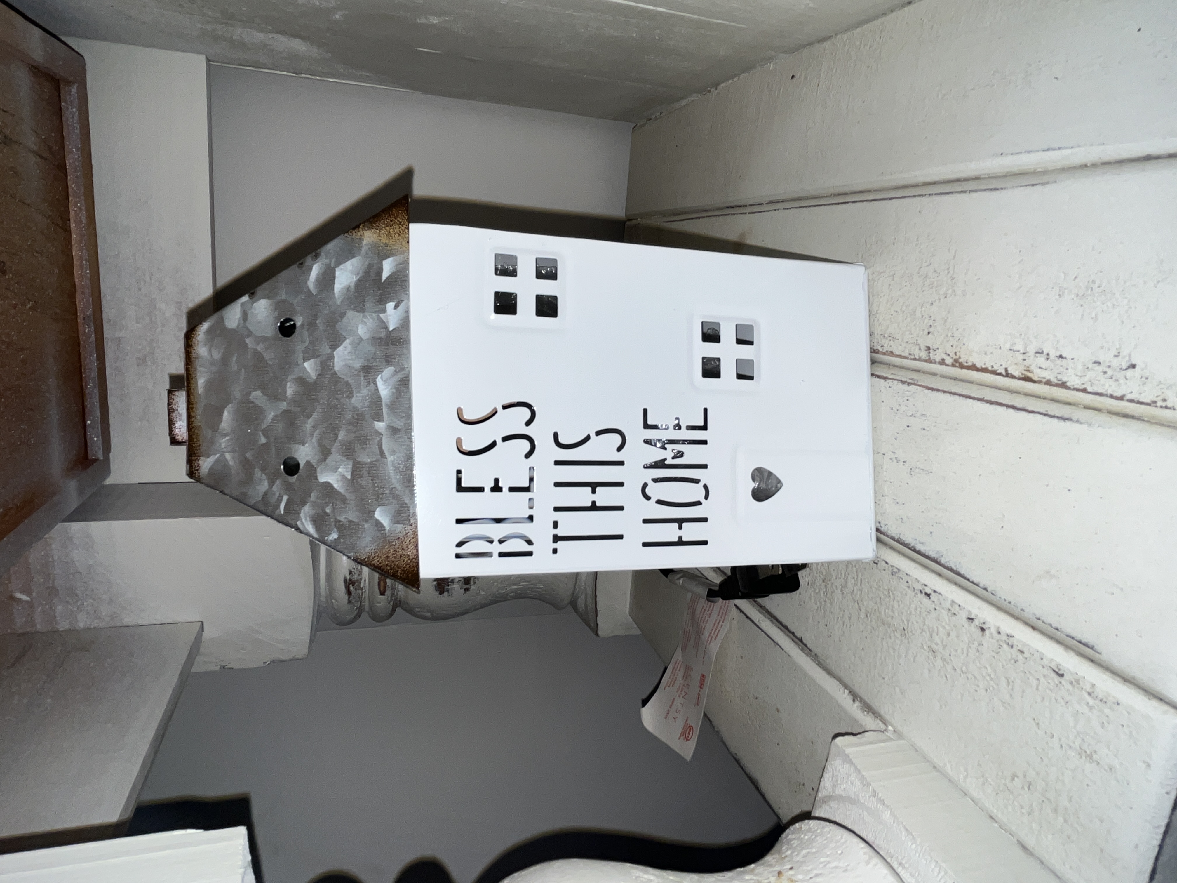 Moving Auction Image