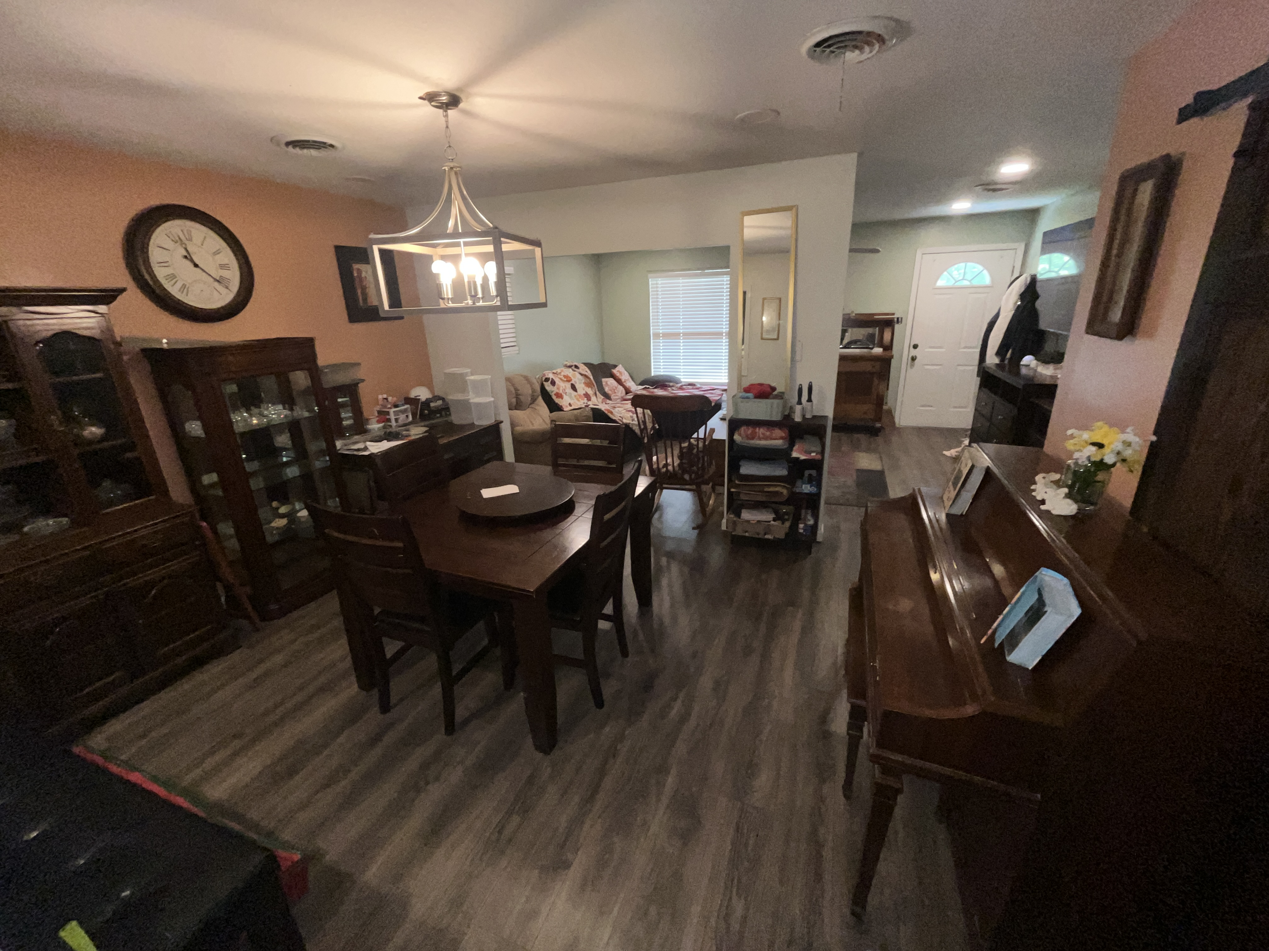 Real Estate & Personal Property Auction Image