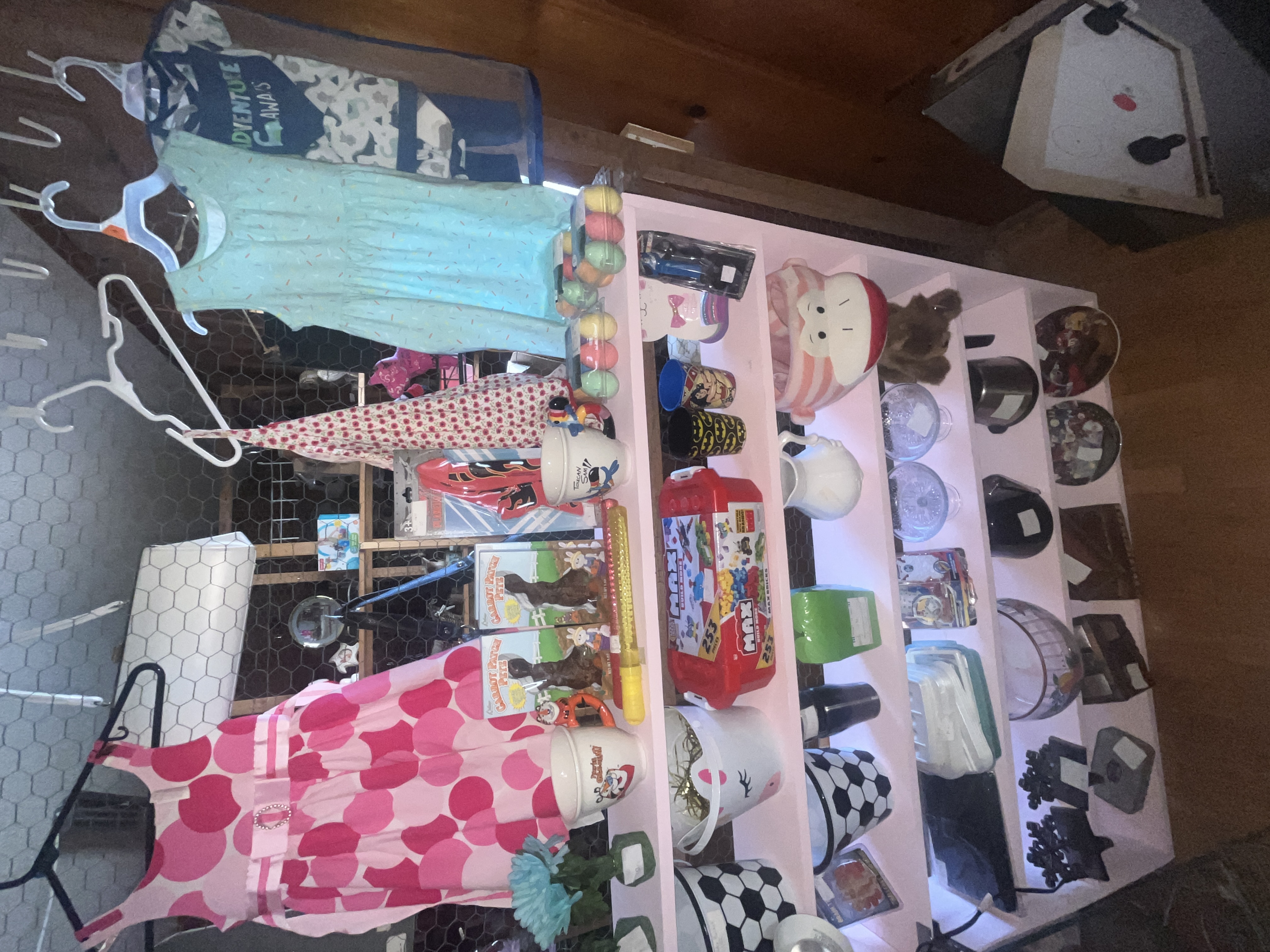 Real Estate & Retail Business Liquidation Image