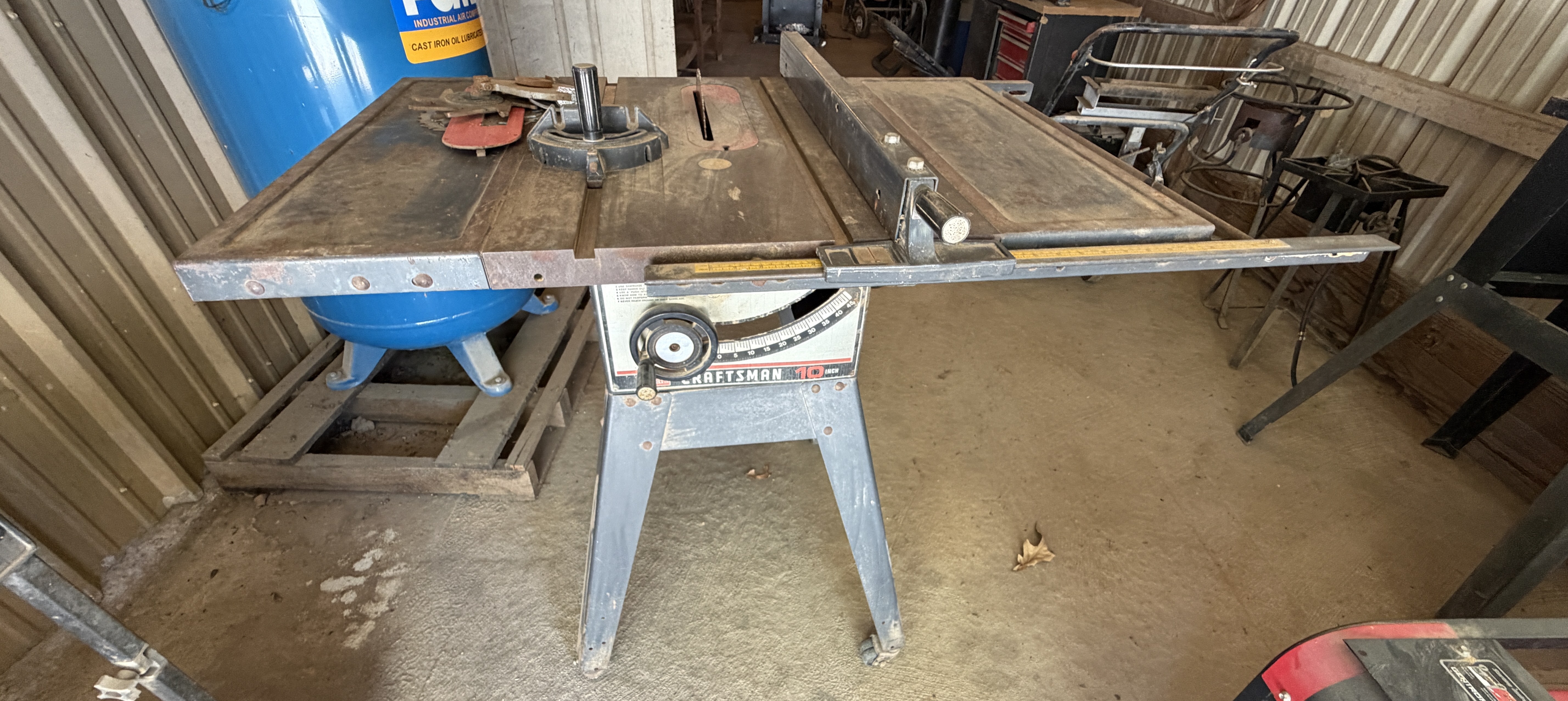 Moving/Reduction Auction Image