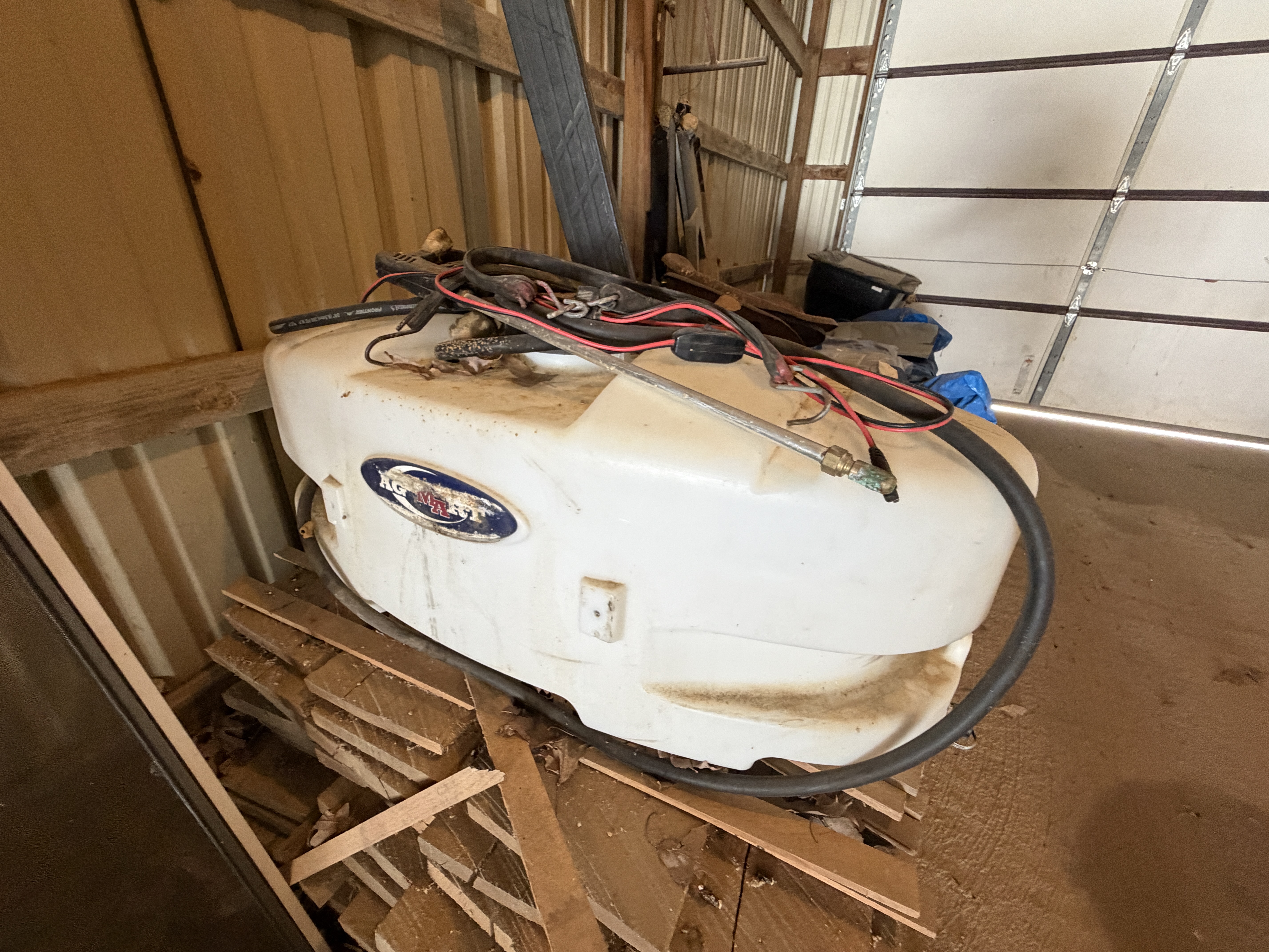 Moving/Reduction Auction Image