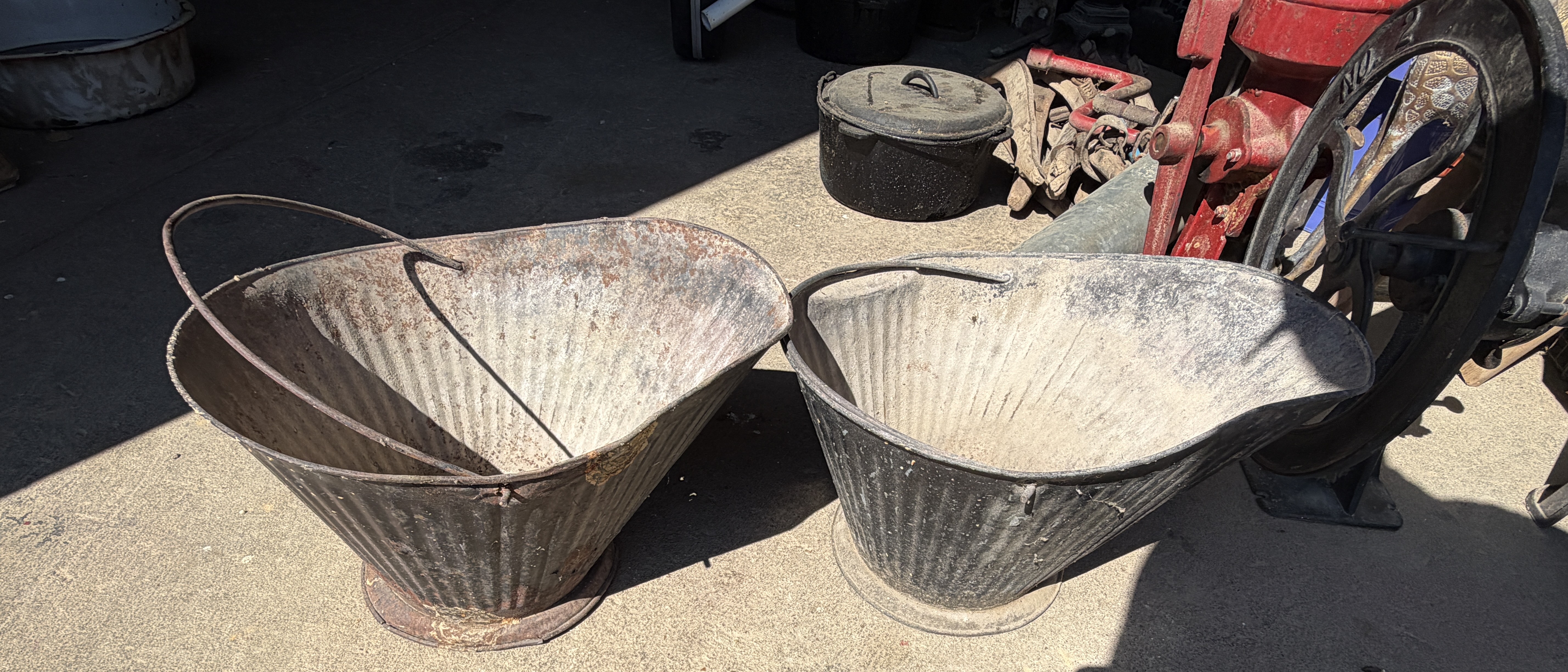 Moving/Reduction Auction Image